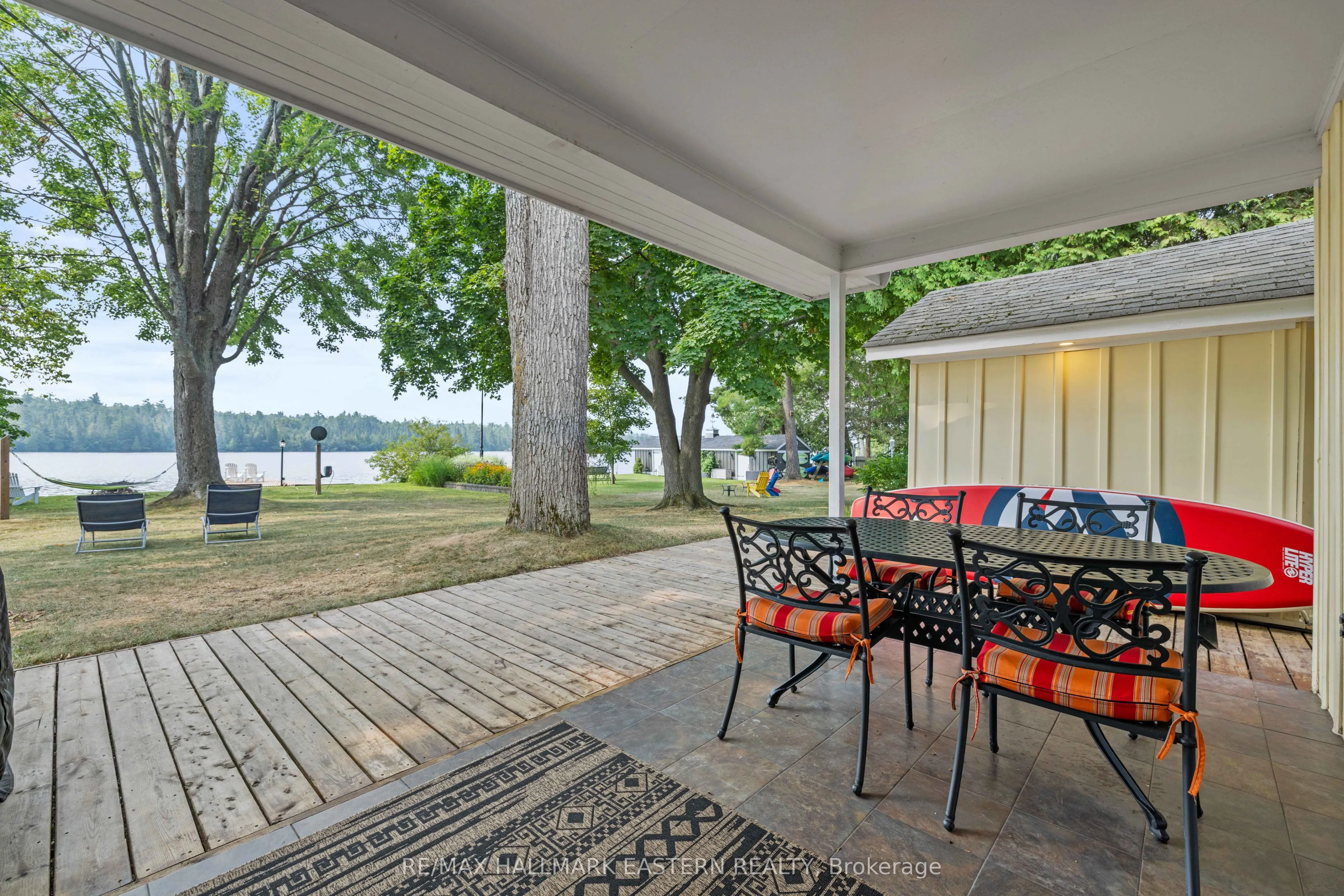 15 Snake Point Road