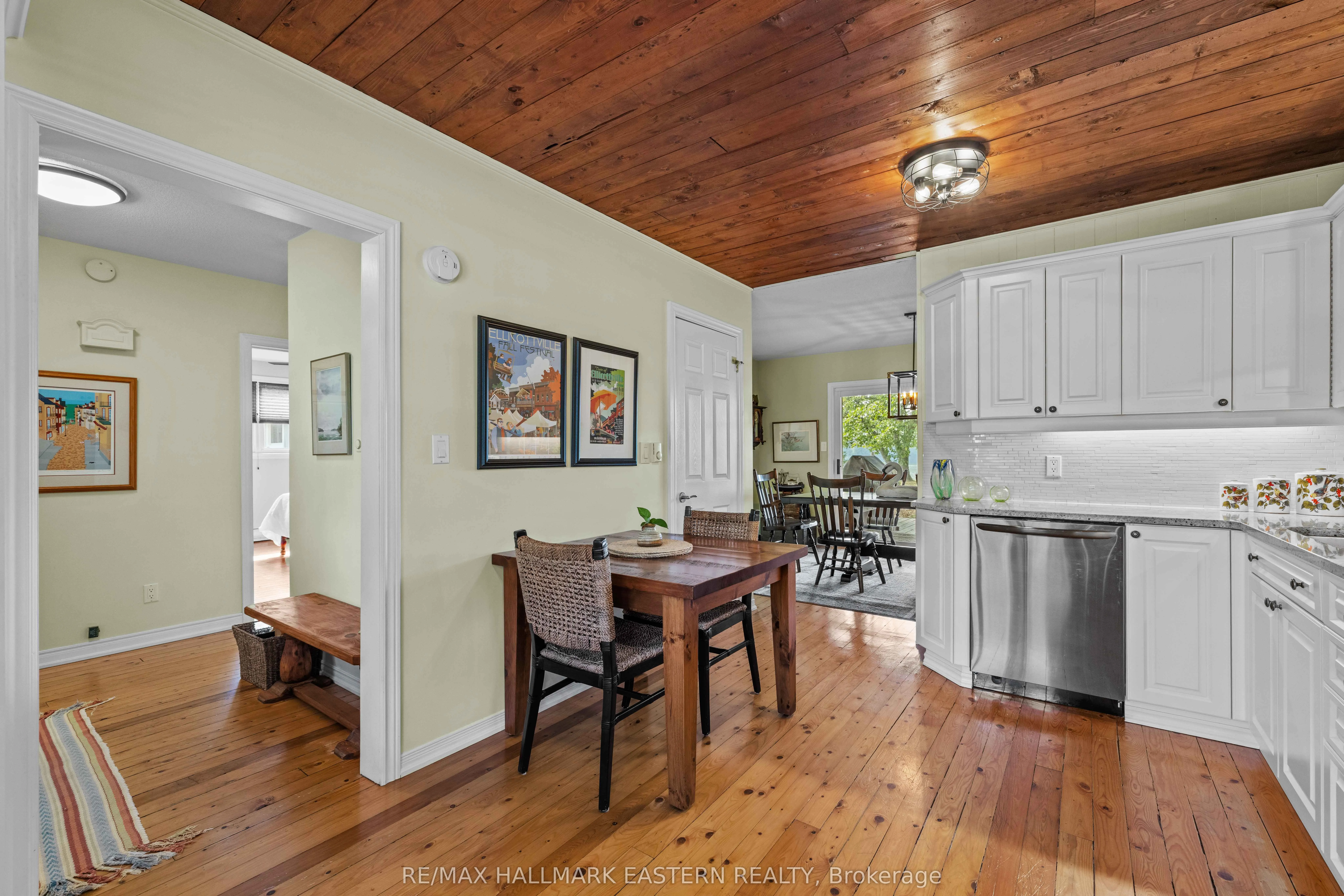 15 Snake Point Road