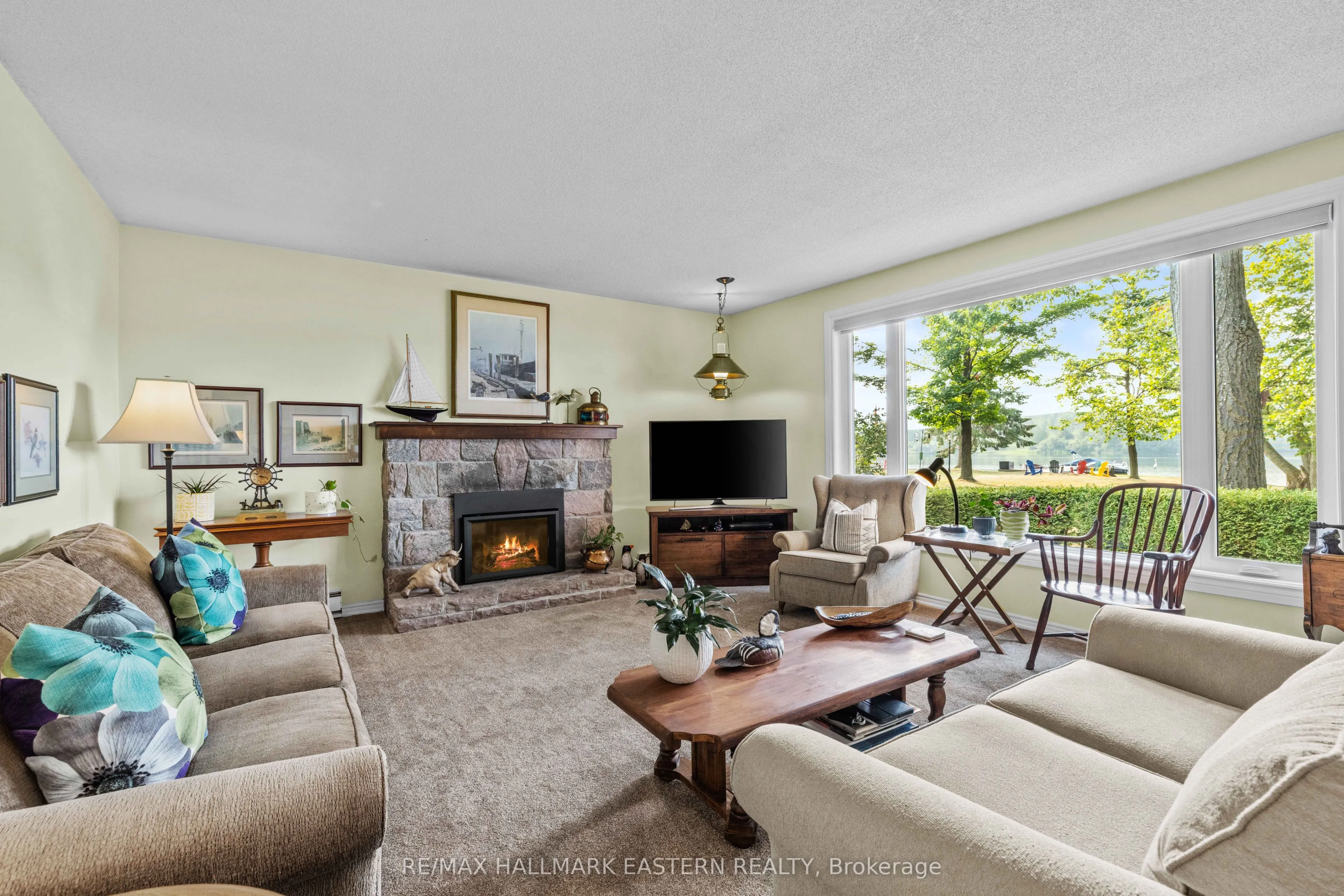 15 Snake Point Road