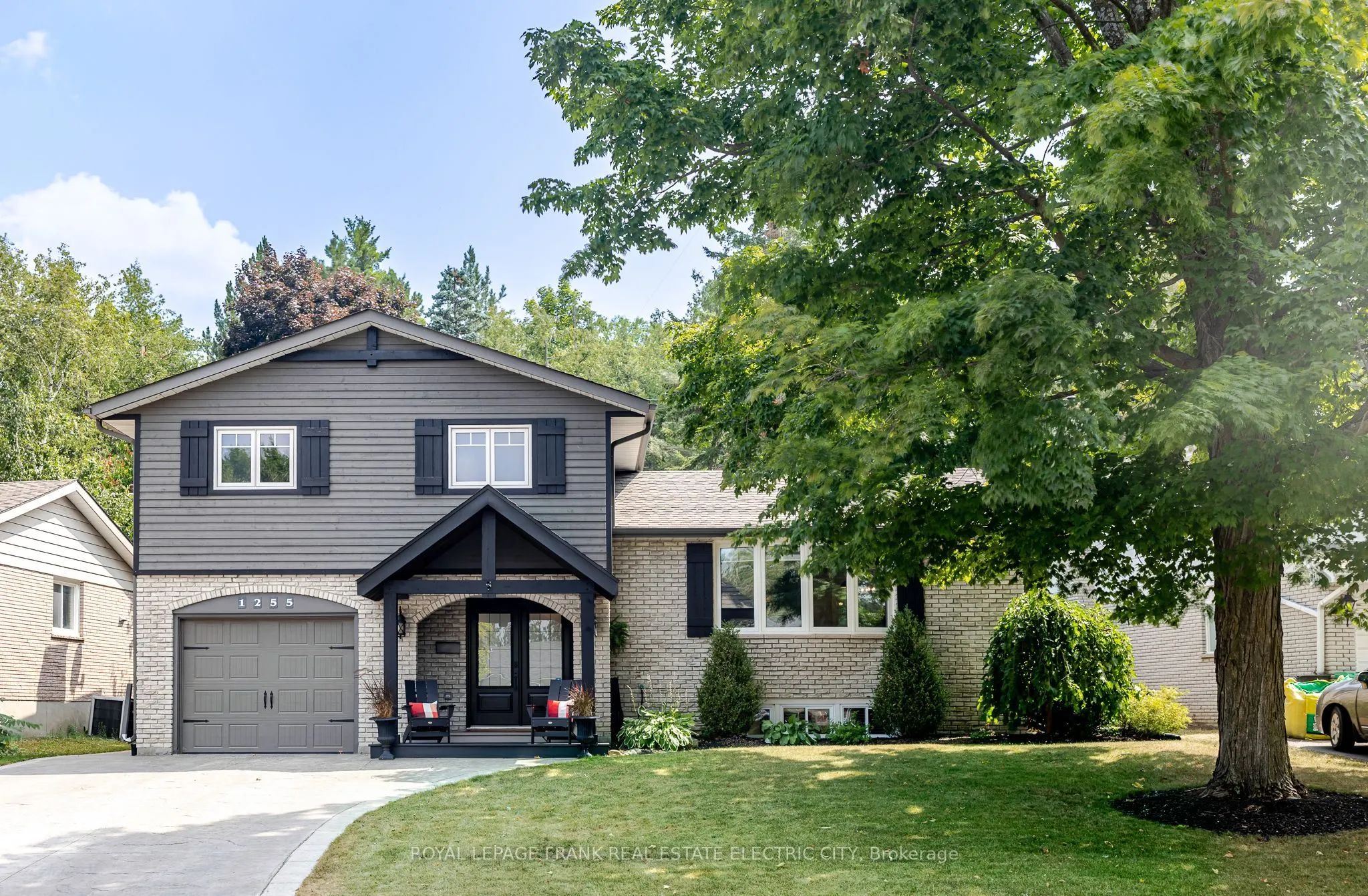 1255 Bridle Drive