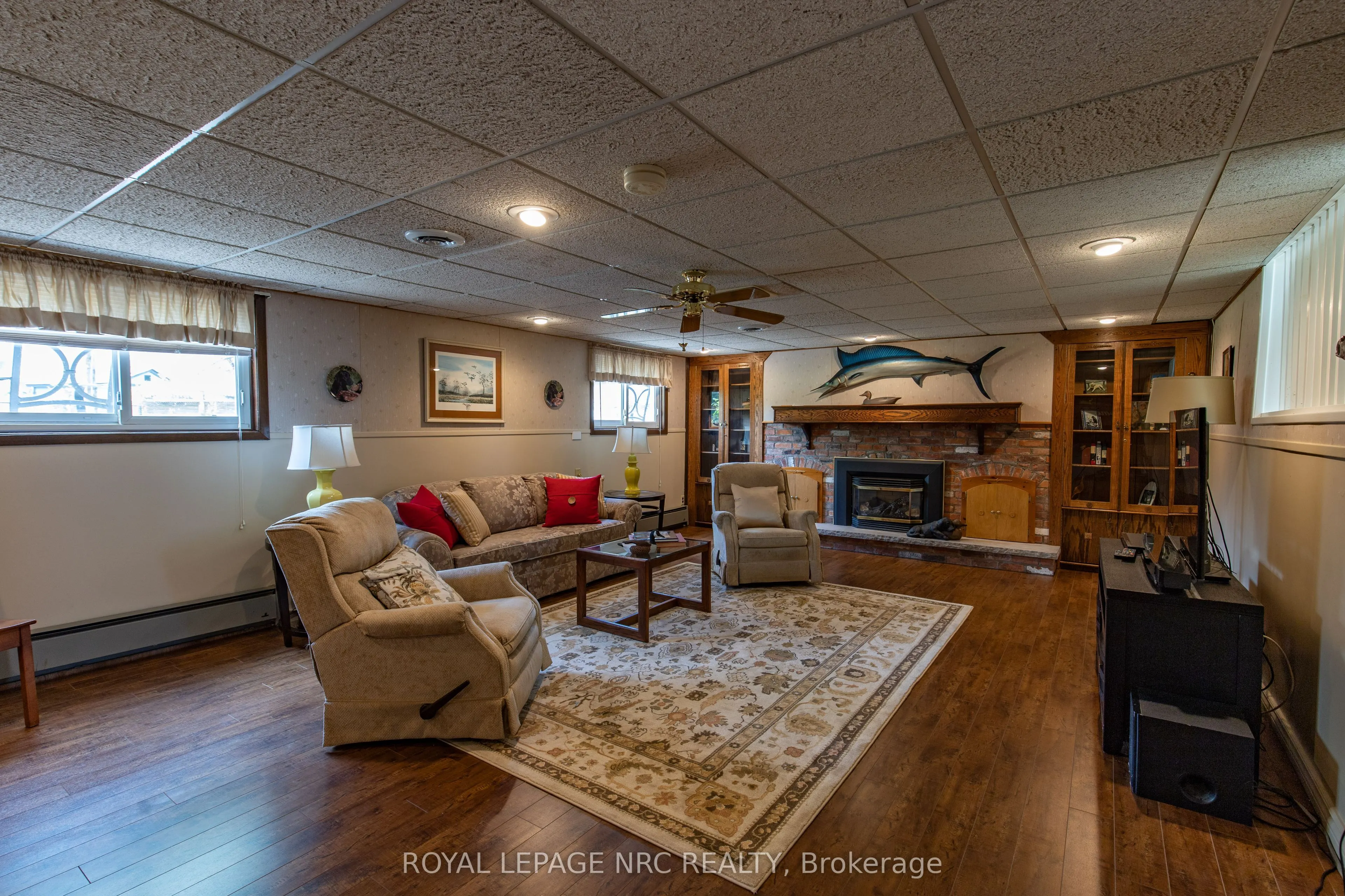 29 Michael Drive N