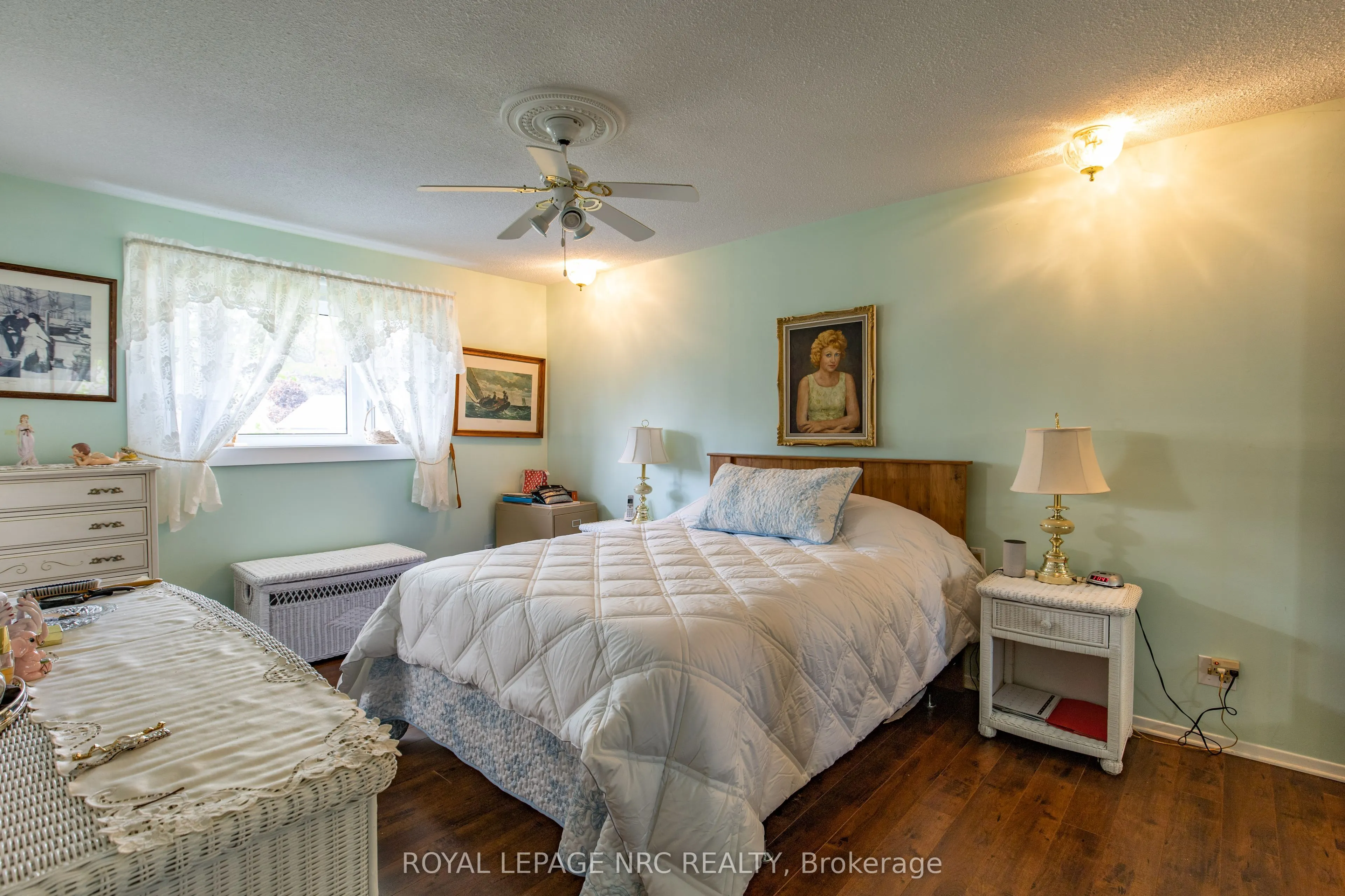 29 Michael Drive N