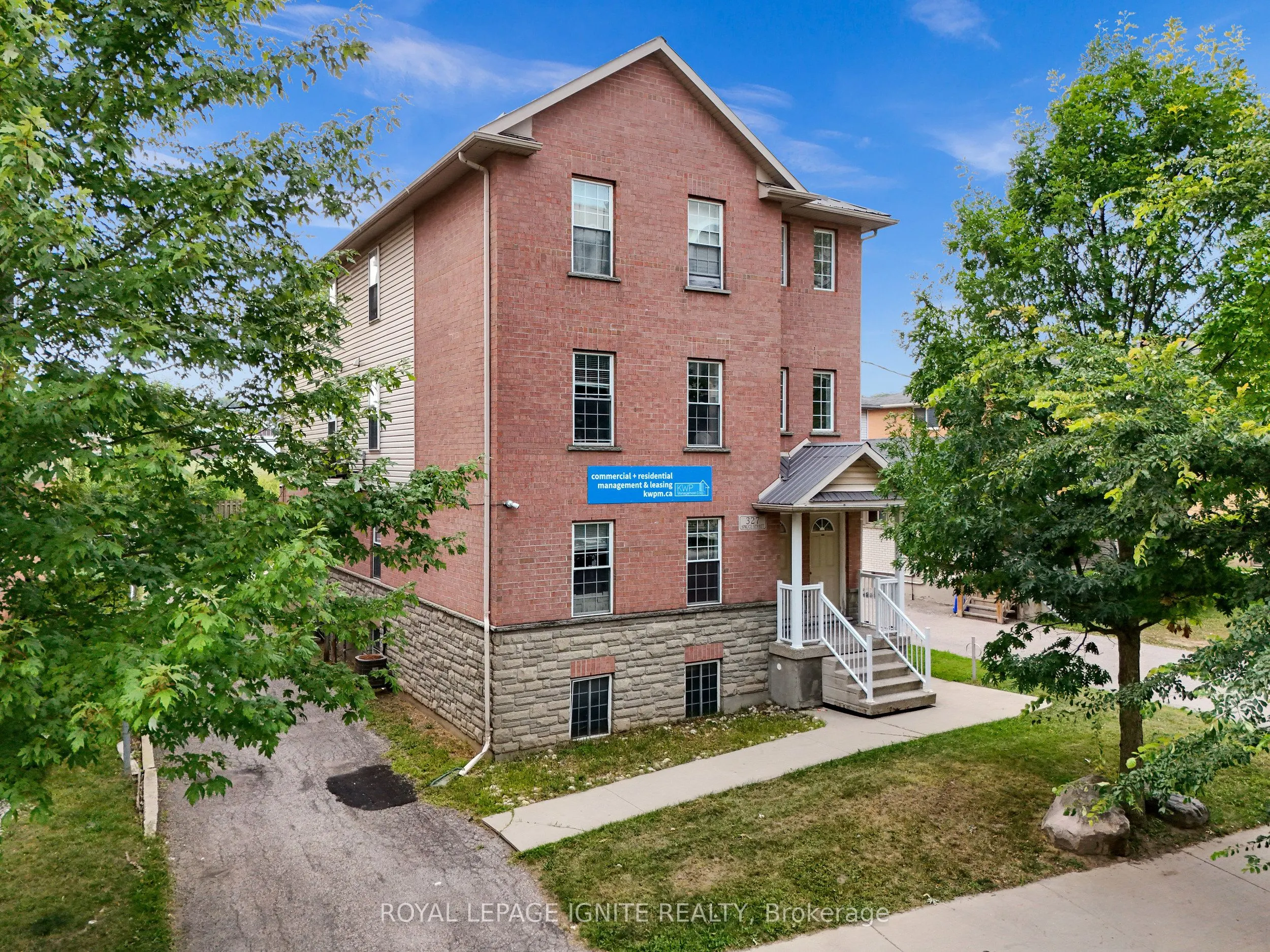 327 Spruce Street