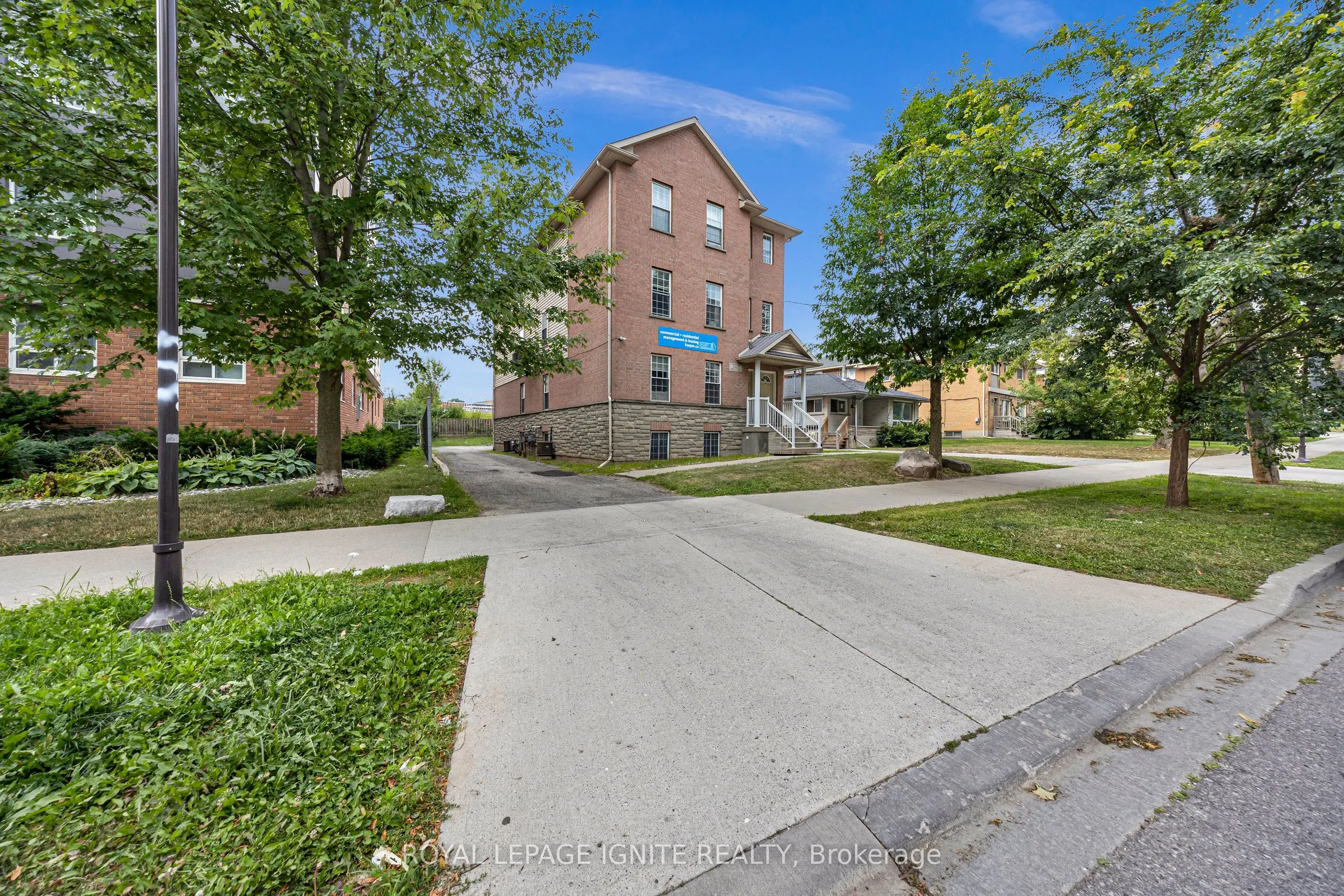 327 Spruce Street