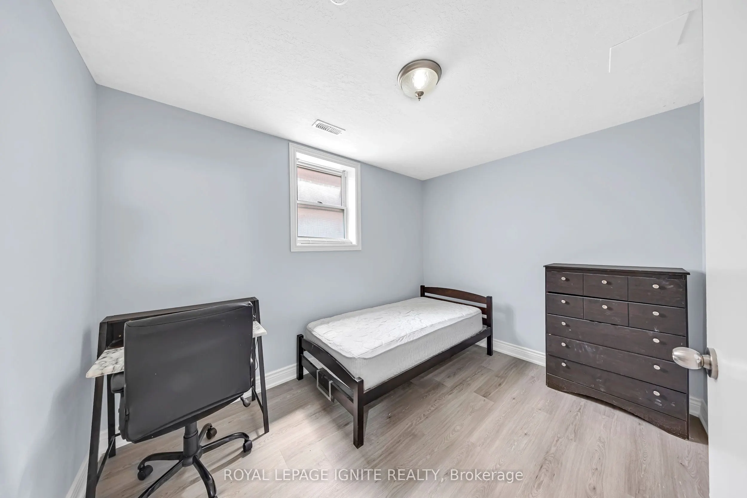 327 Spruce Street