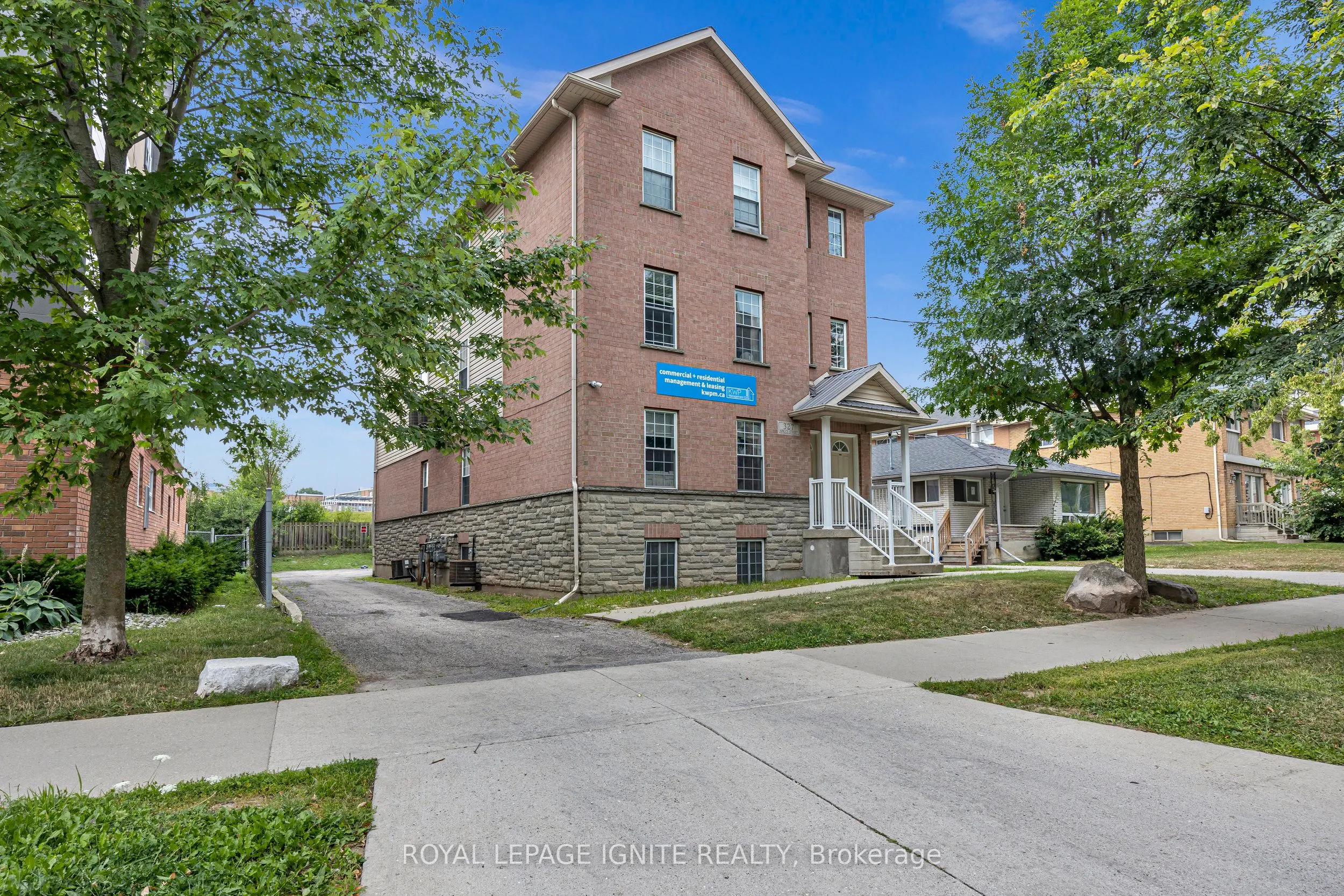 327 Spruce Street