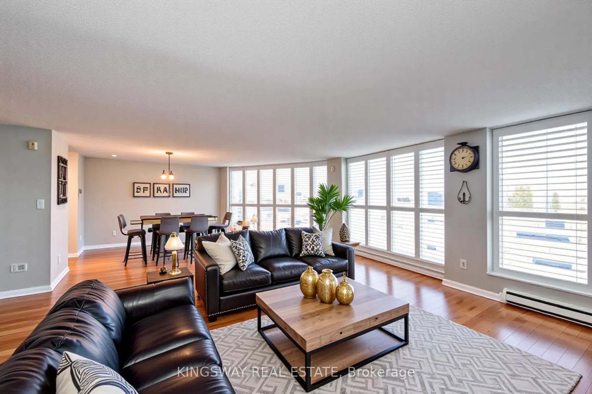 24 Marilyn Drive N, #401