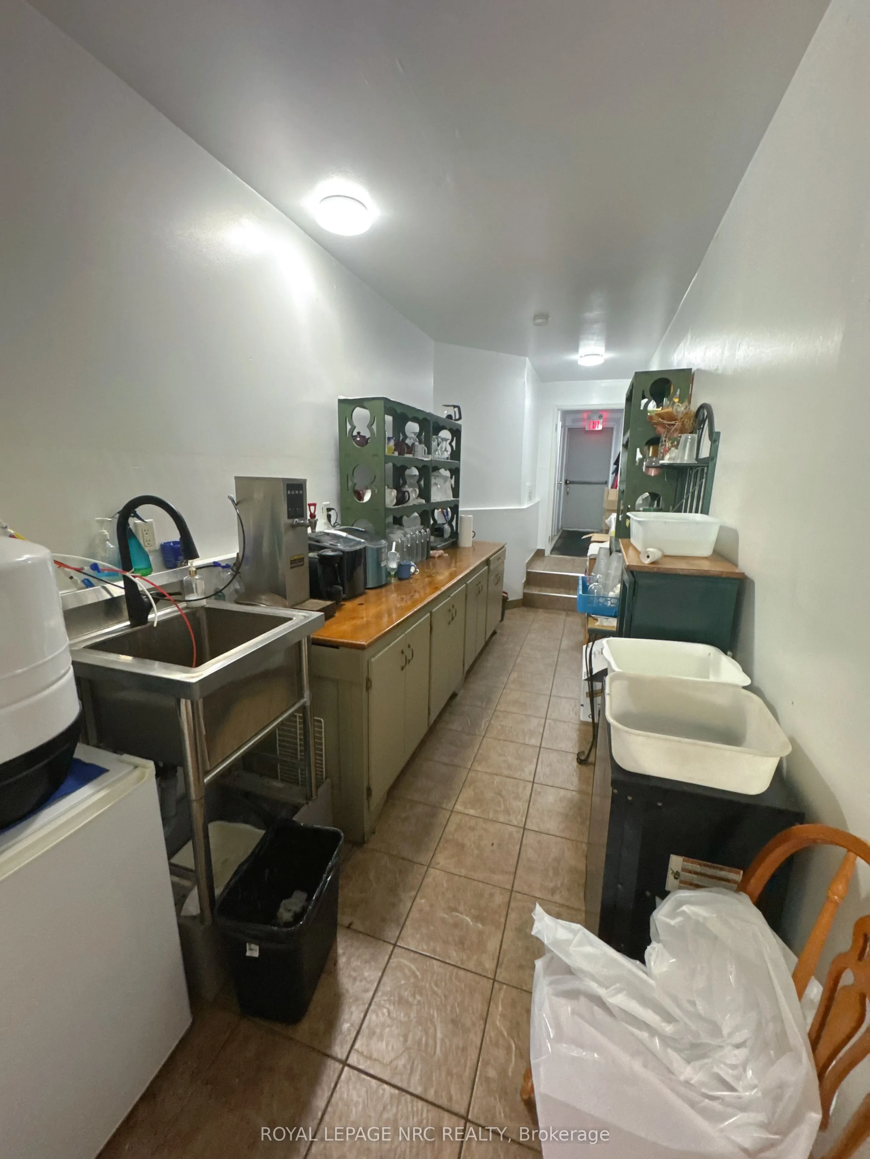5689 Main Street