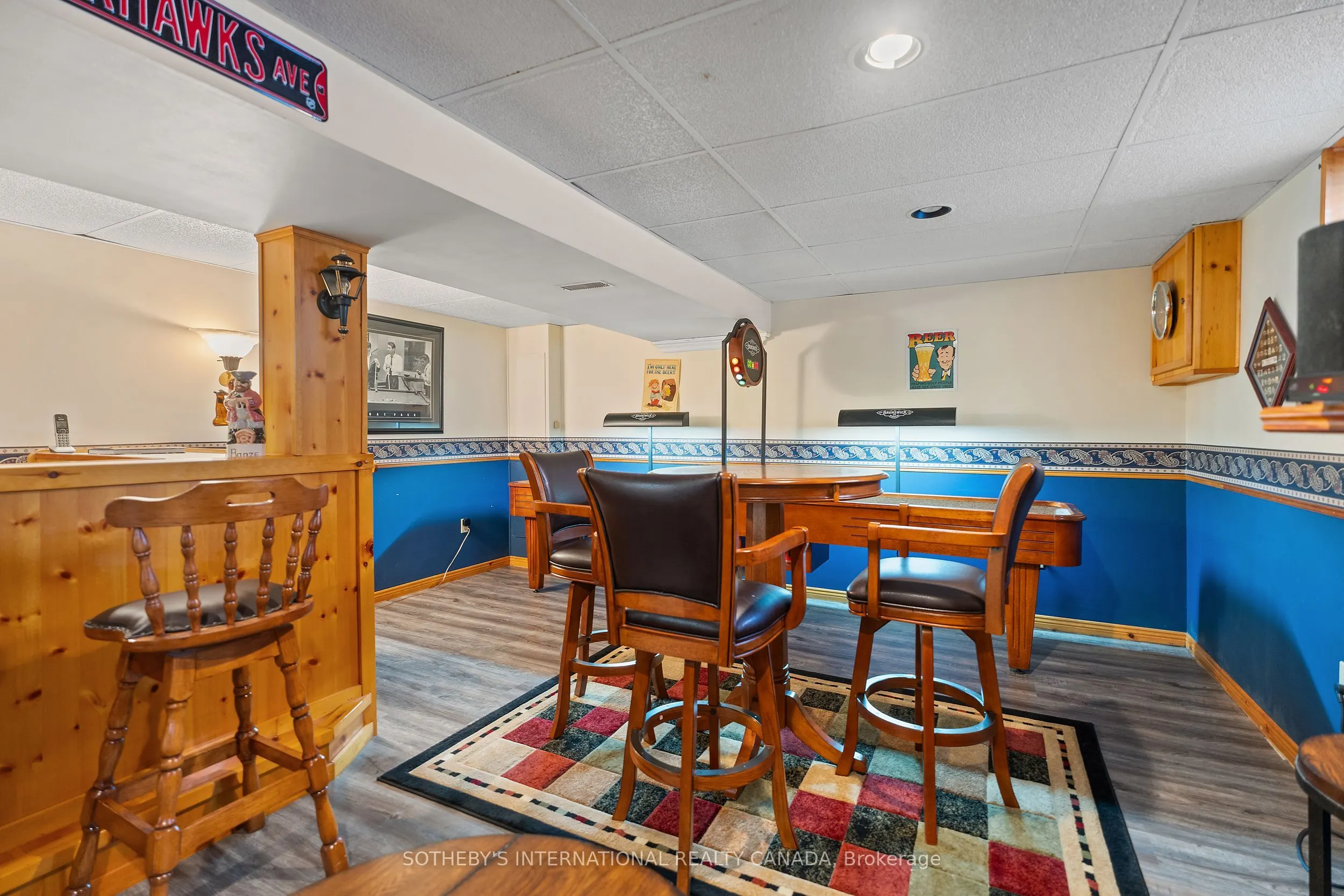 104 Golden Boulevard