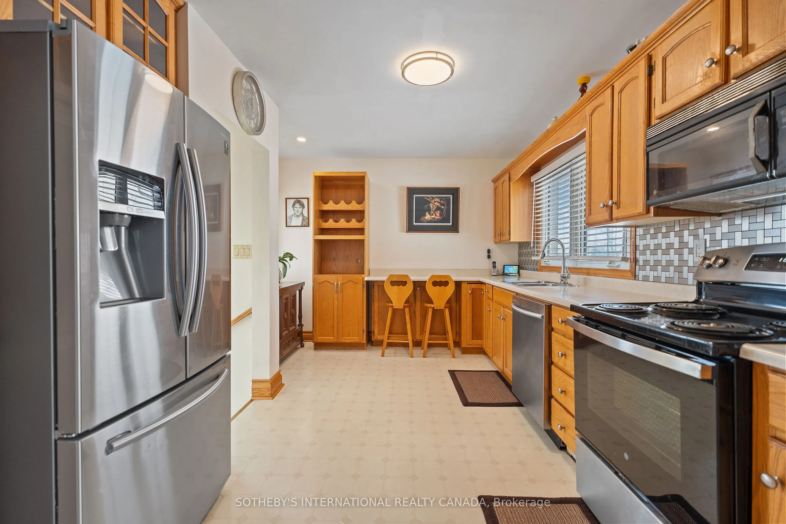 104 Golden Boulevard