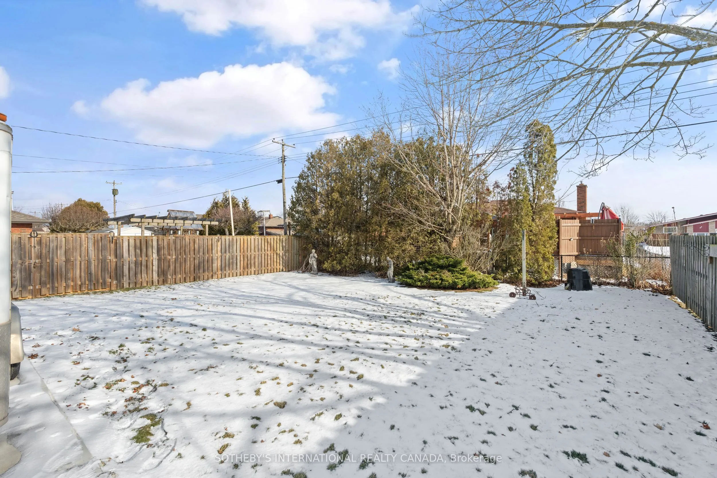 104 Golden Boulevard
