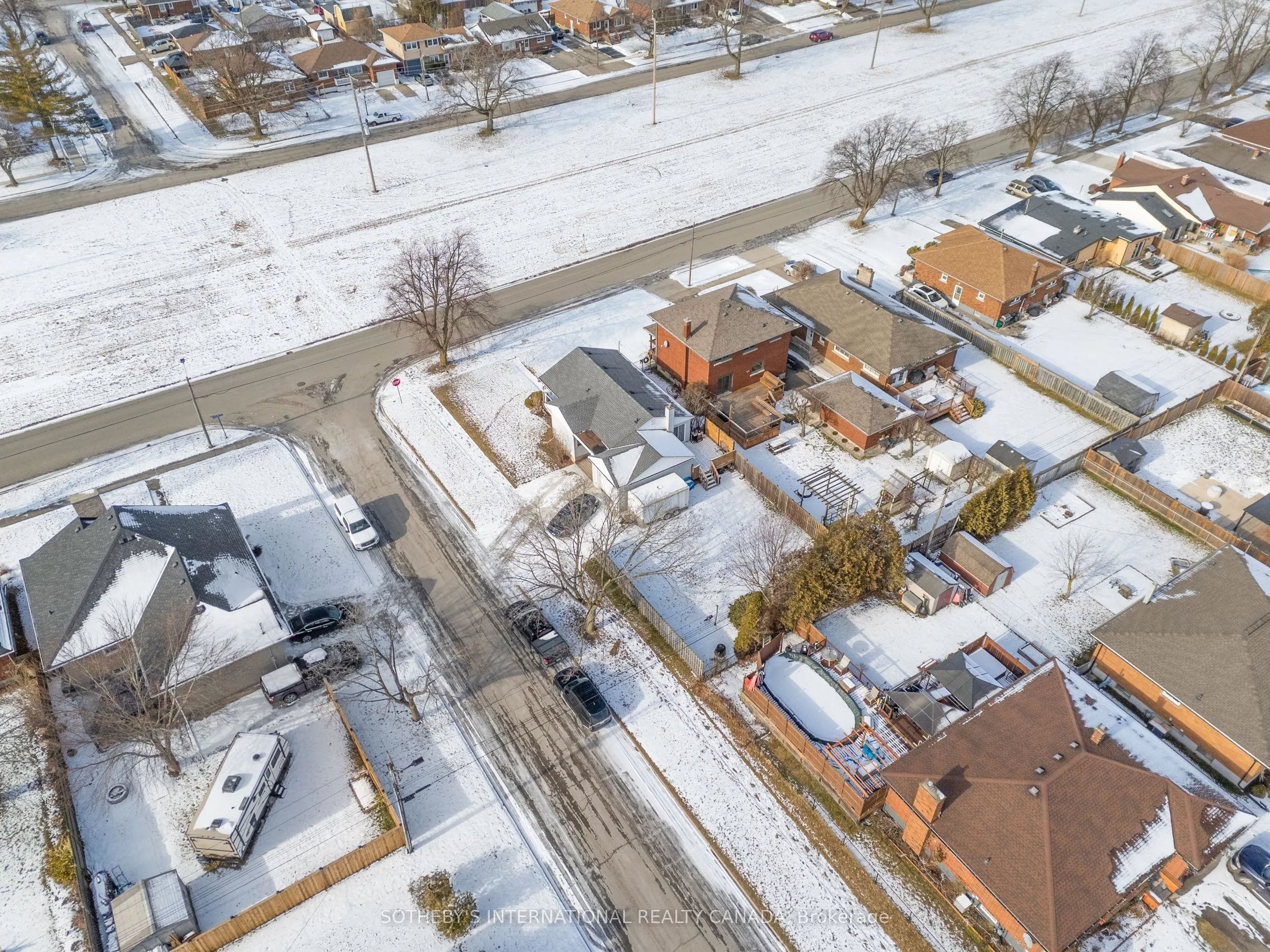 104 Golden Boulevard