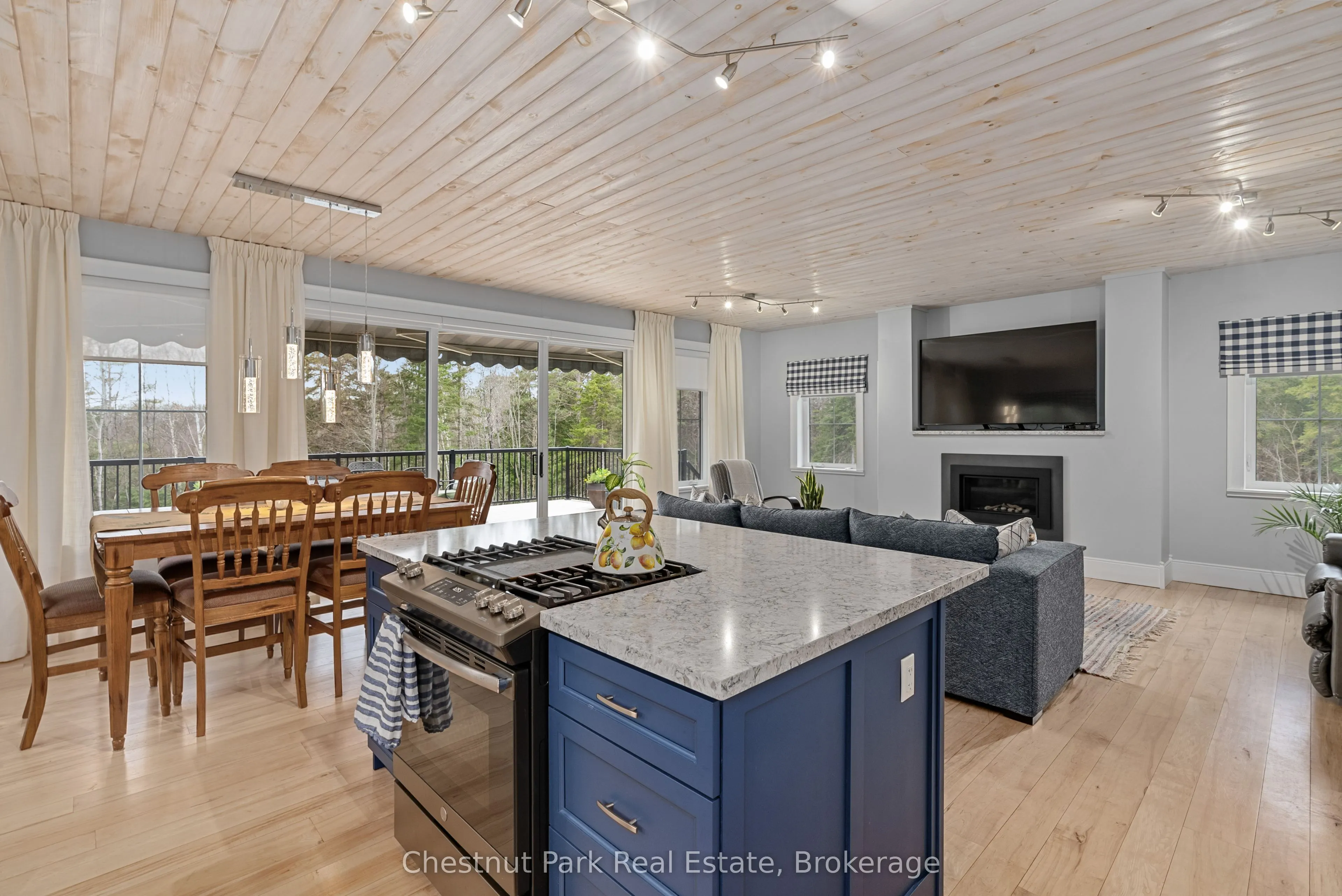 86 BOWYER Road