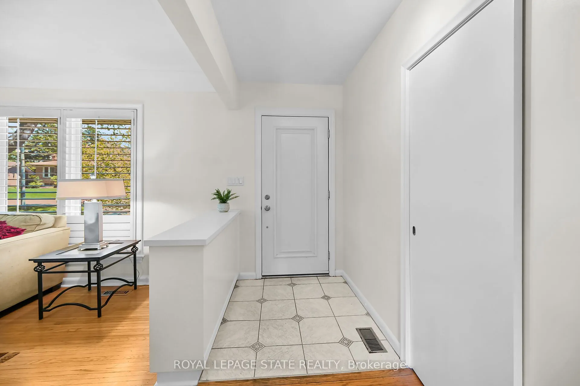 128 Oneida Boulevard