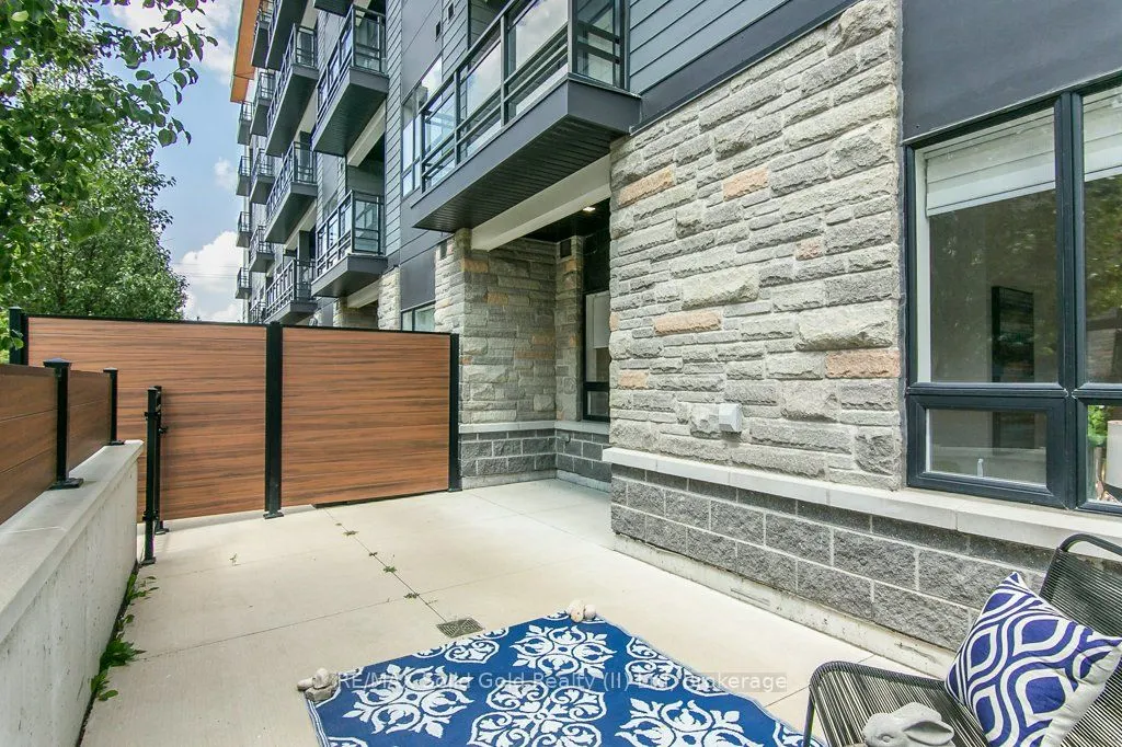 251 Northfield Drive E, #102