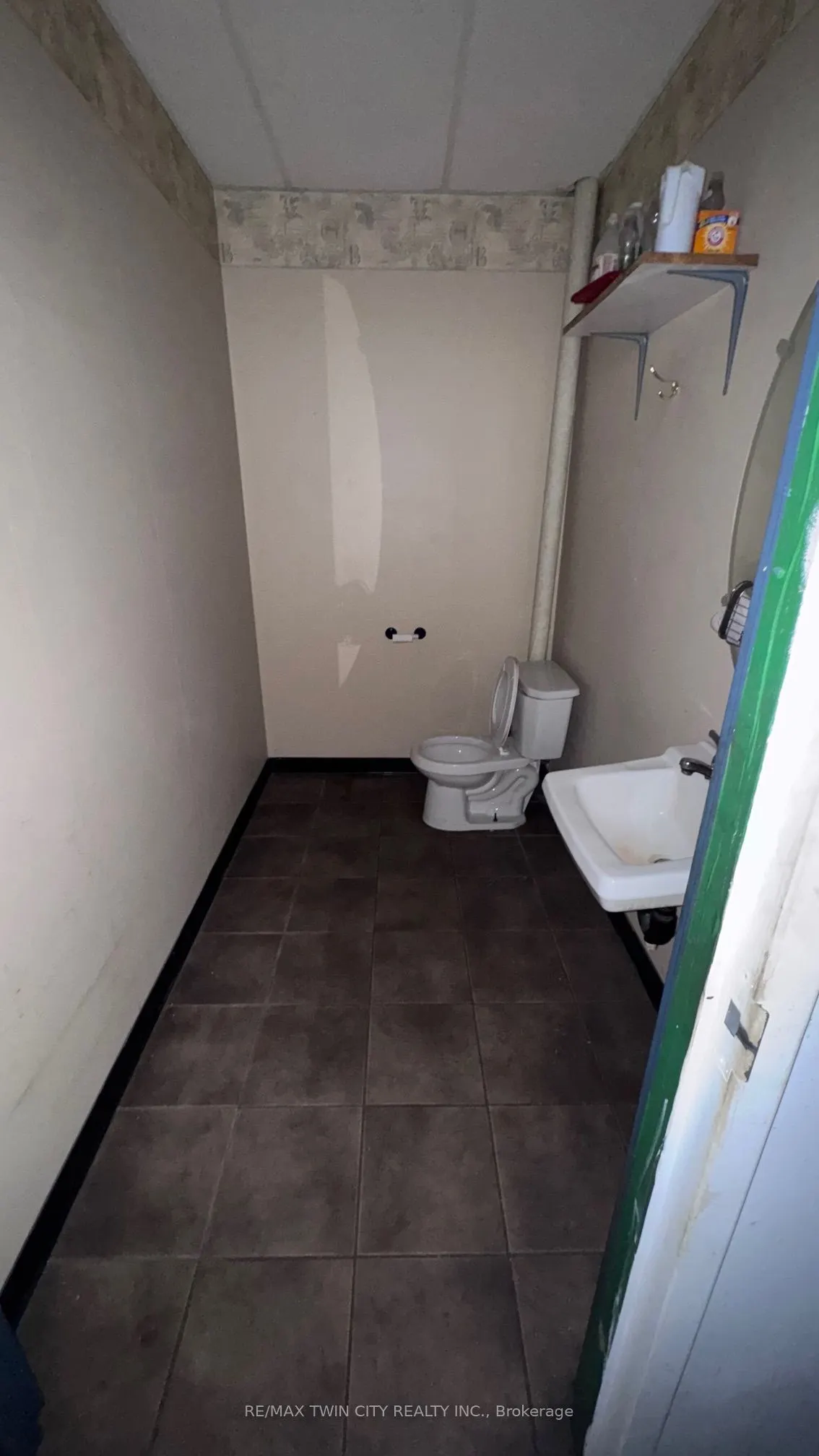 67 Copernicus Boulevard, #3