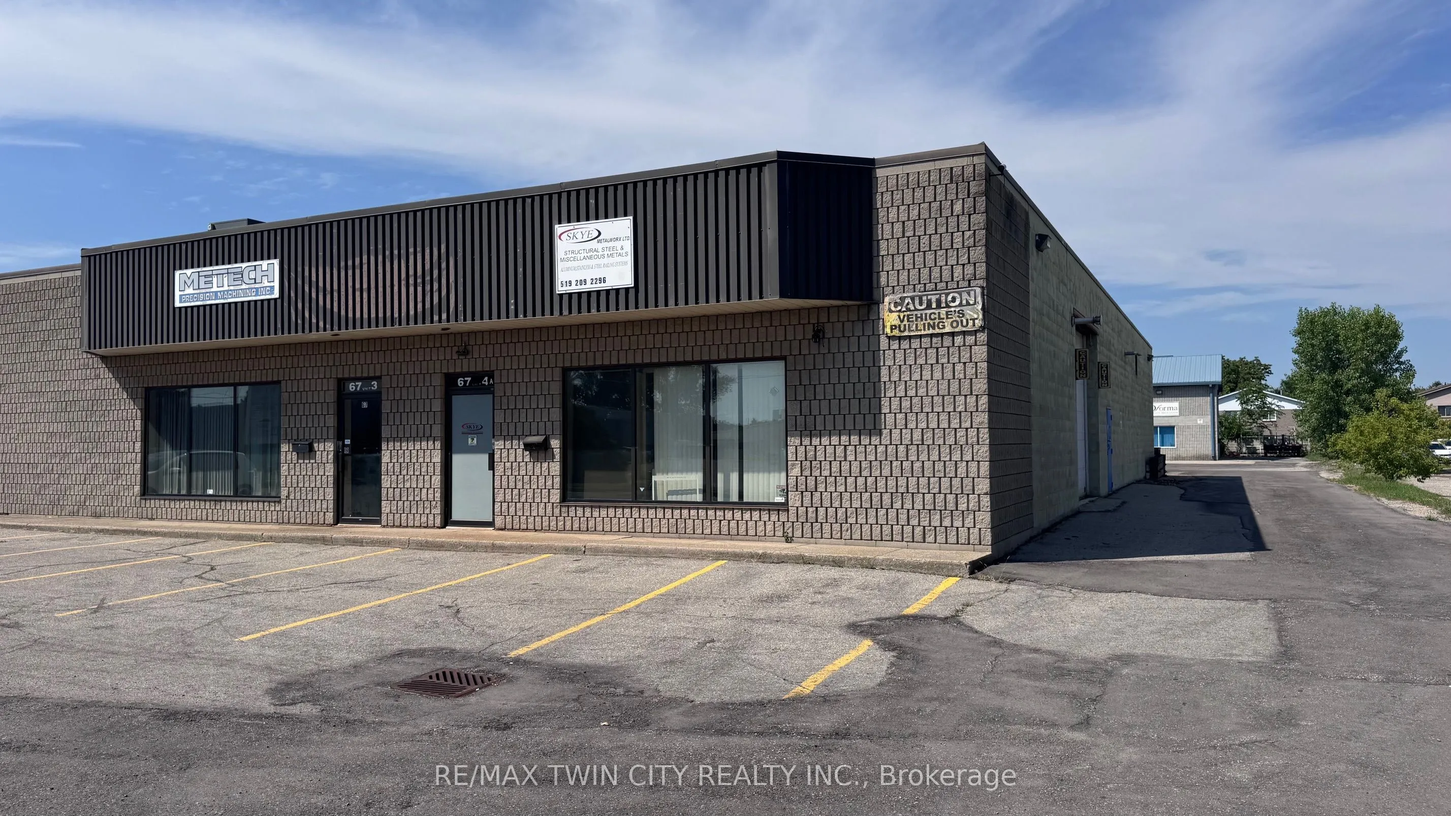 67 Copernicus Boulevard, #3