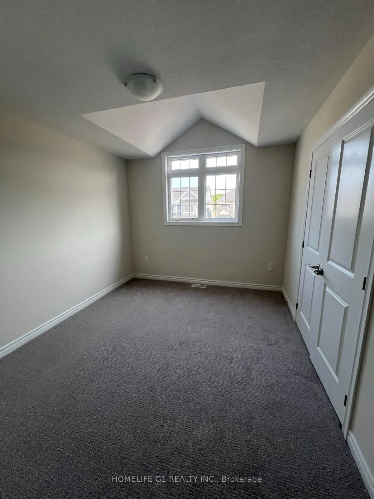 415 Beechwood Forest Lane