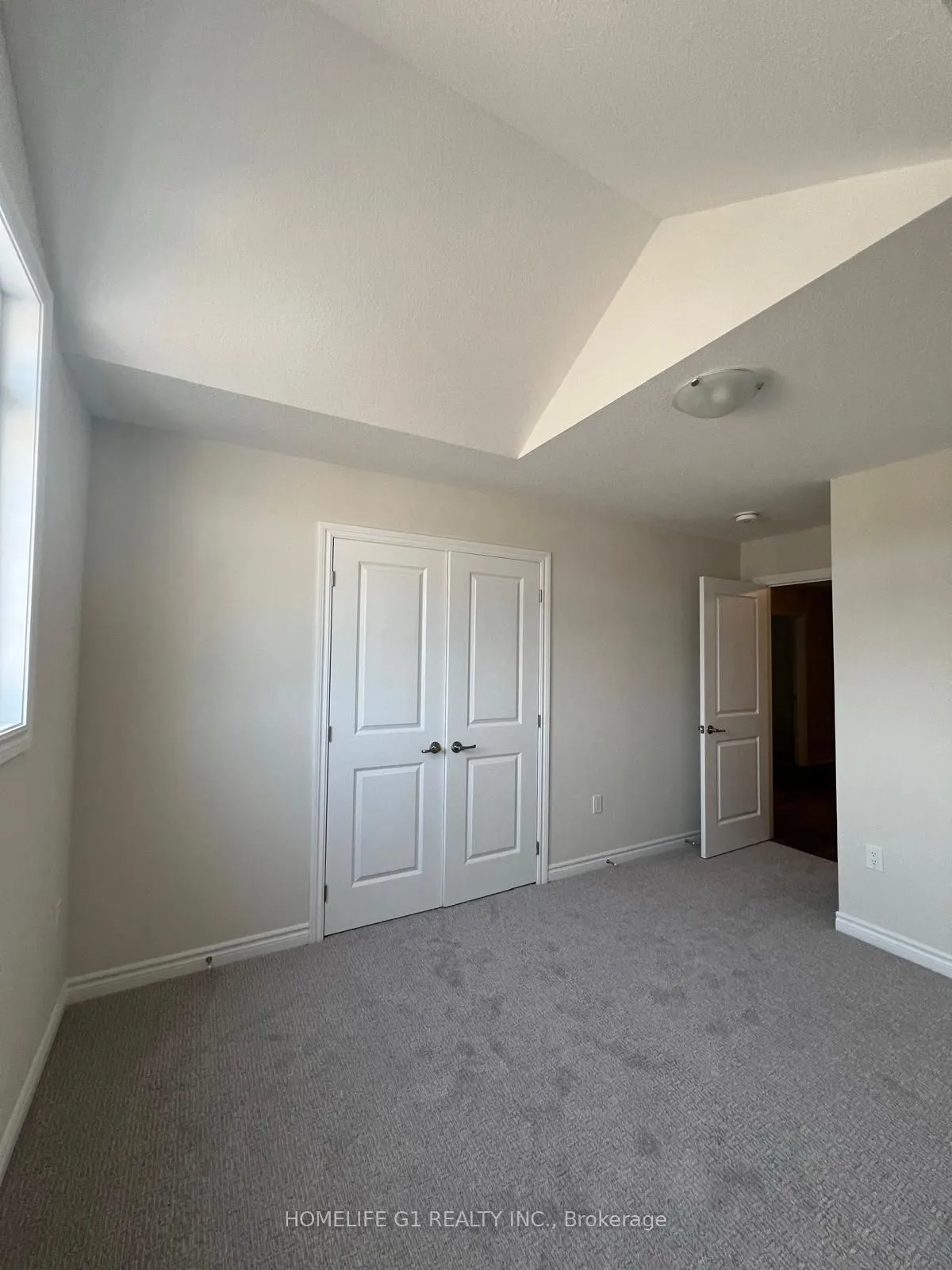 415 Beechwood Forest Lane
