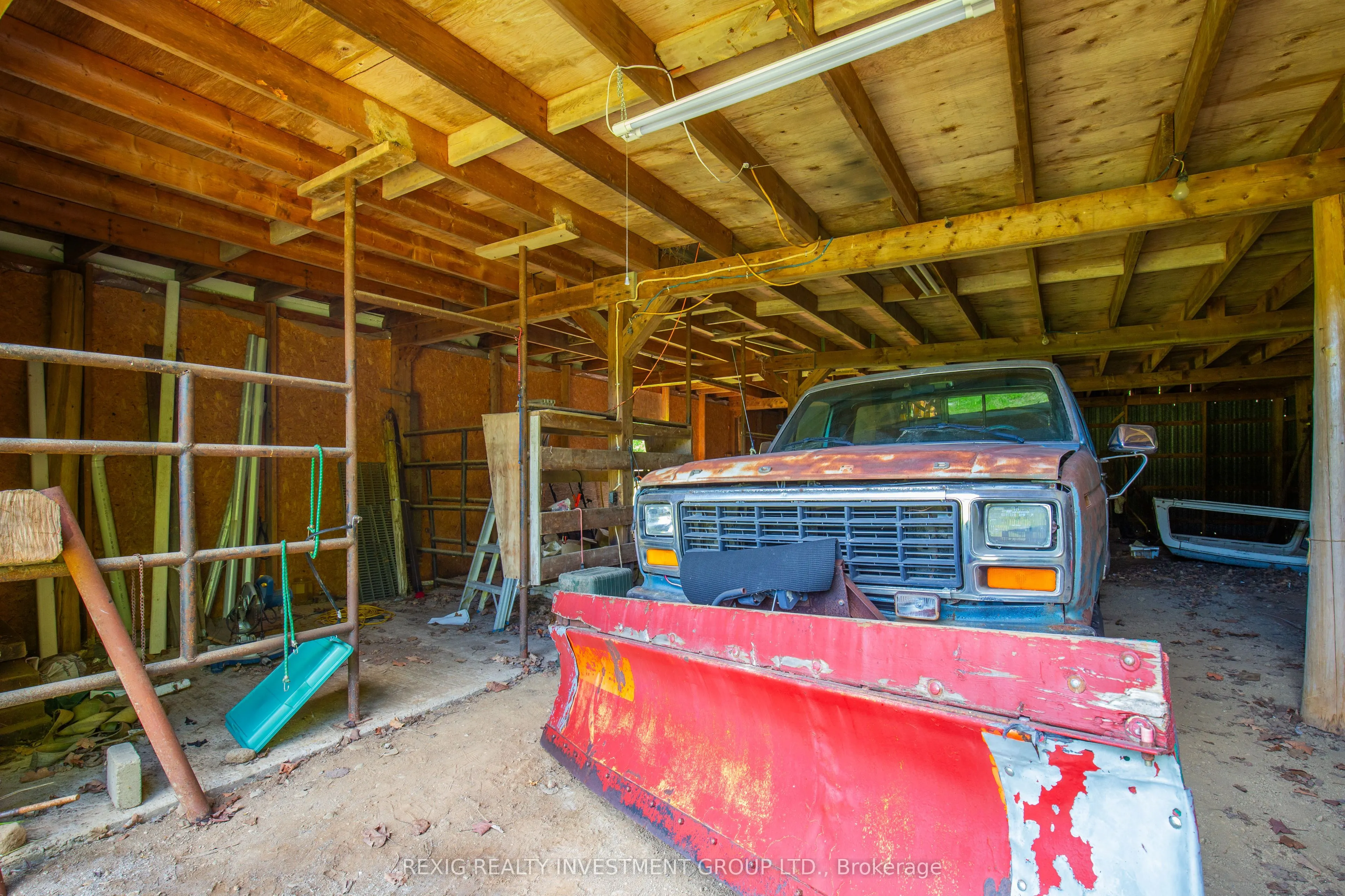 5114 Allan Path