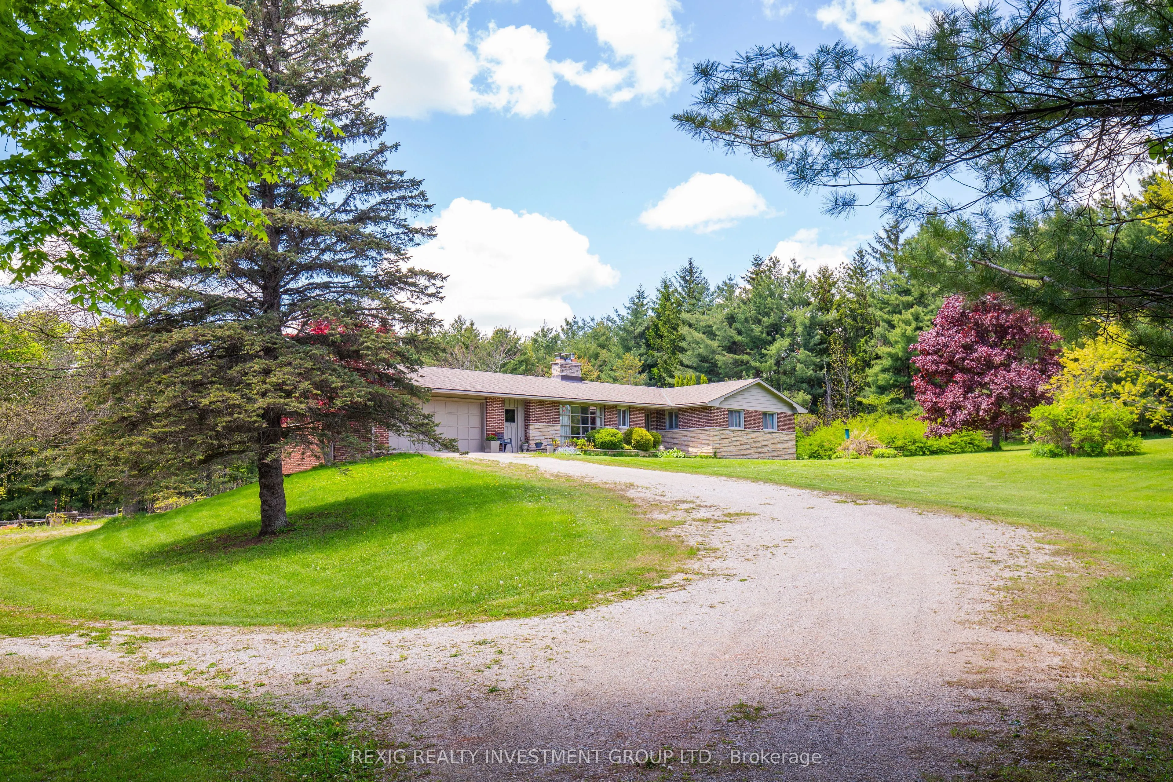 5114 Allan Path