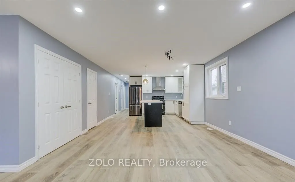 15 Nathaniel Crescent, #Upper