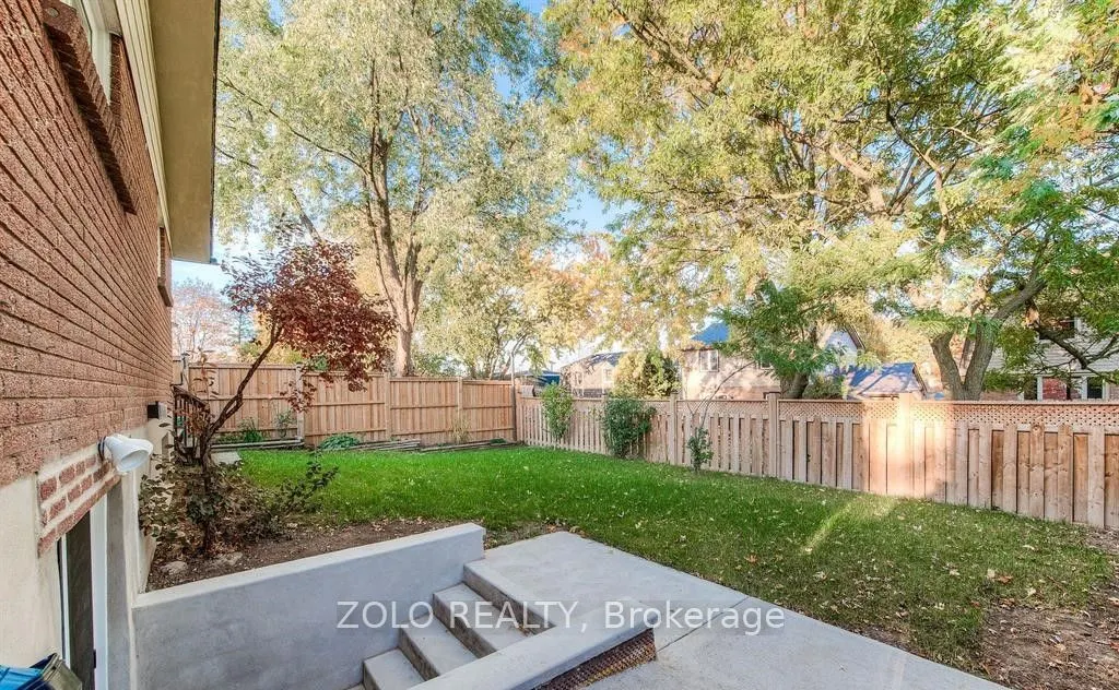 15 Nathaniel Crescent, #Upper