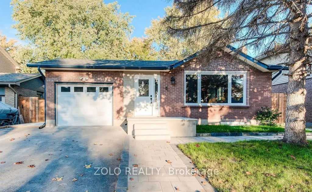 15 Nathaniel Crescent, #Upper