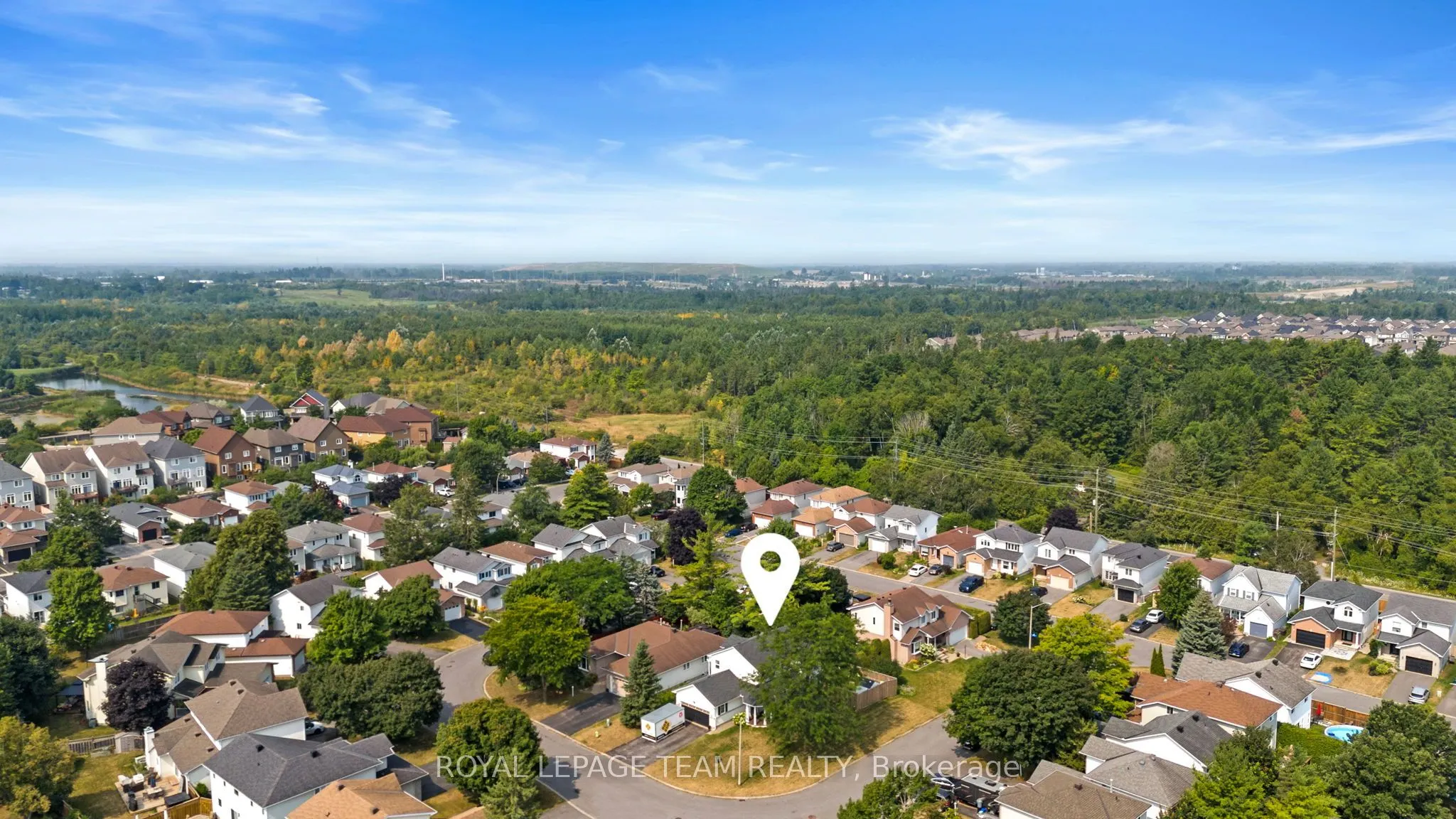 4 Candow Crescent