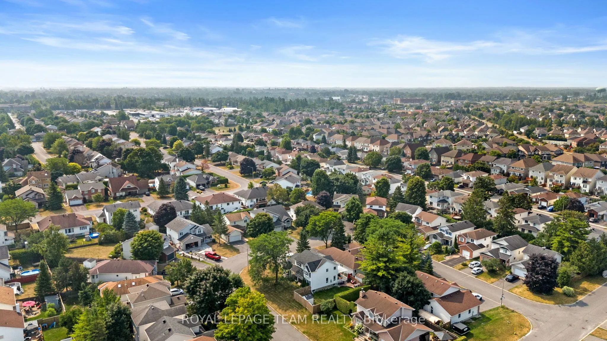 4 Candow Crescent