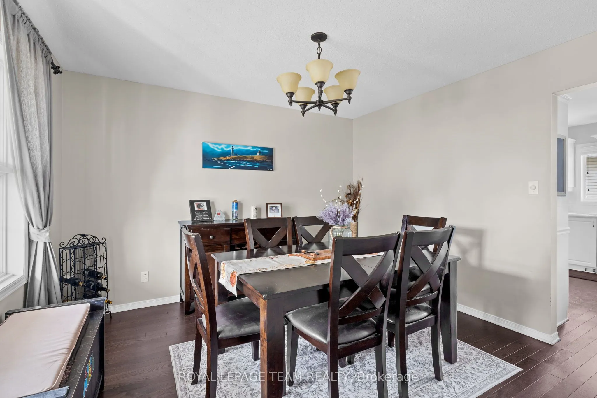 4 Candow Crescent