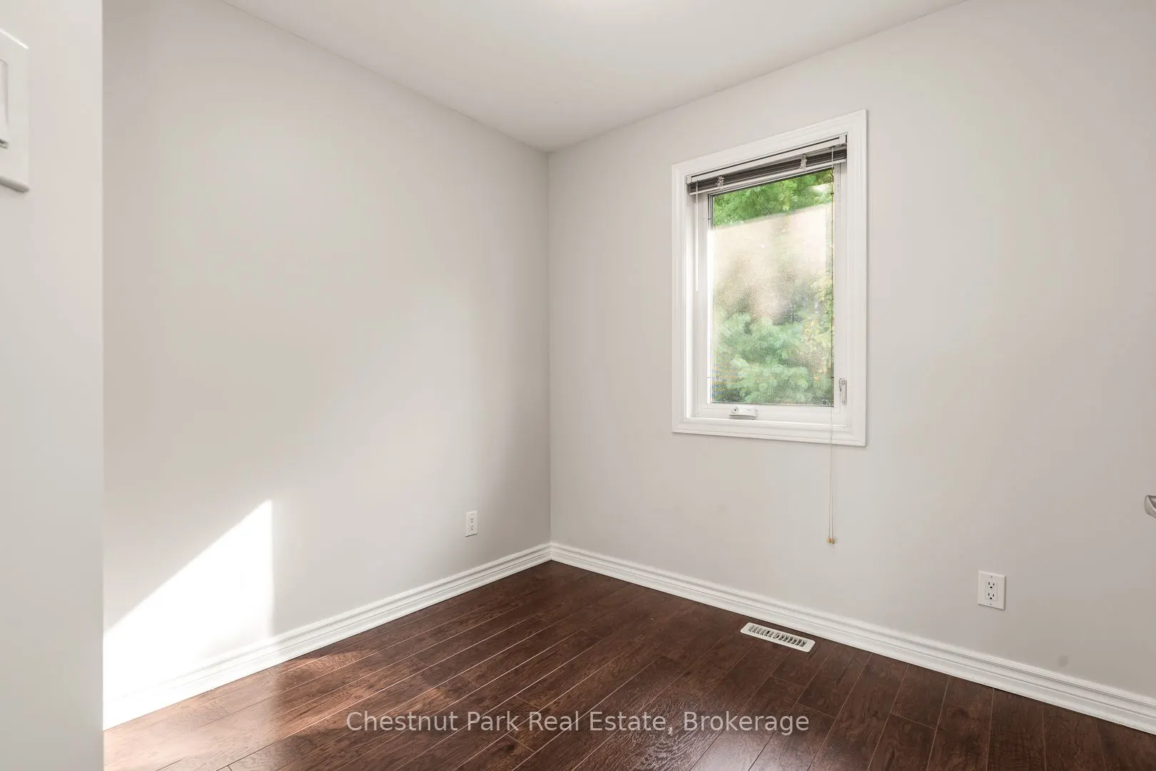 37 Silver Street, #13