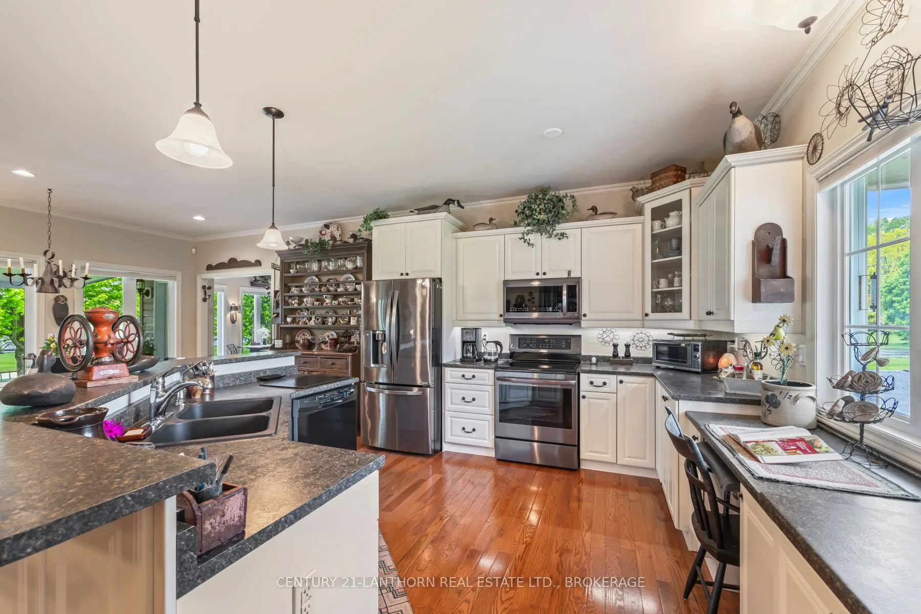 9430 County 2 Road W
