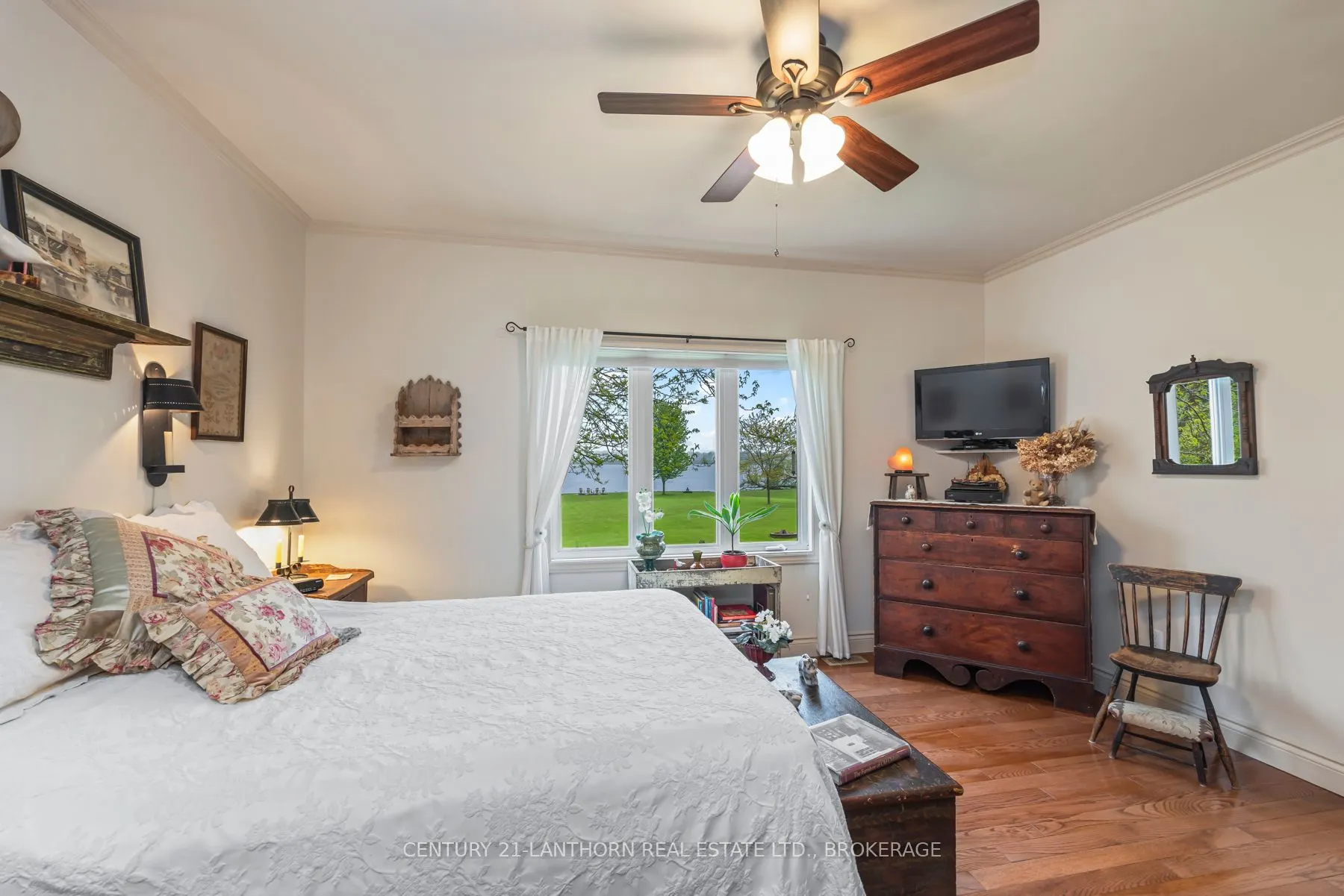 9430 County 2 Road W
