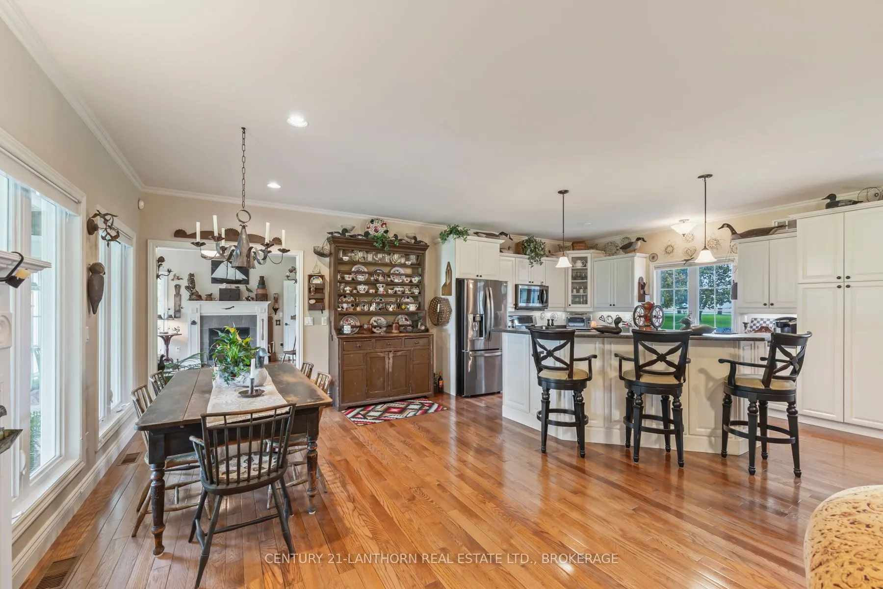9430 County 2 Road W