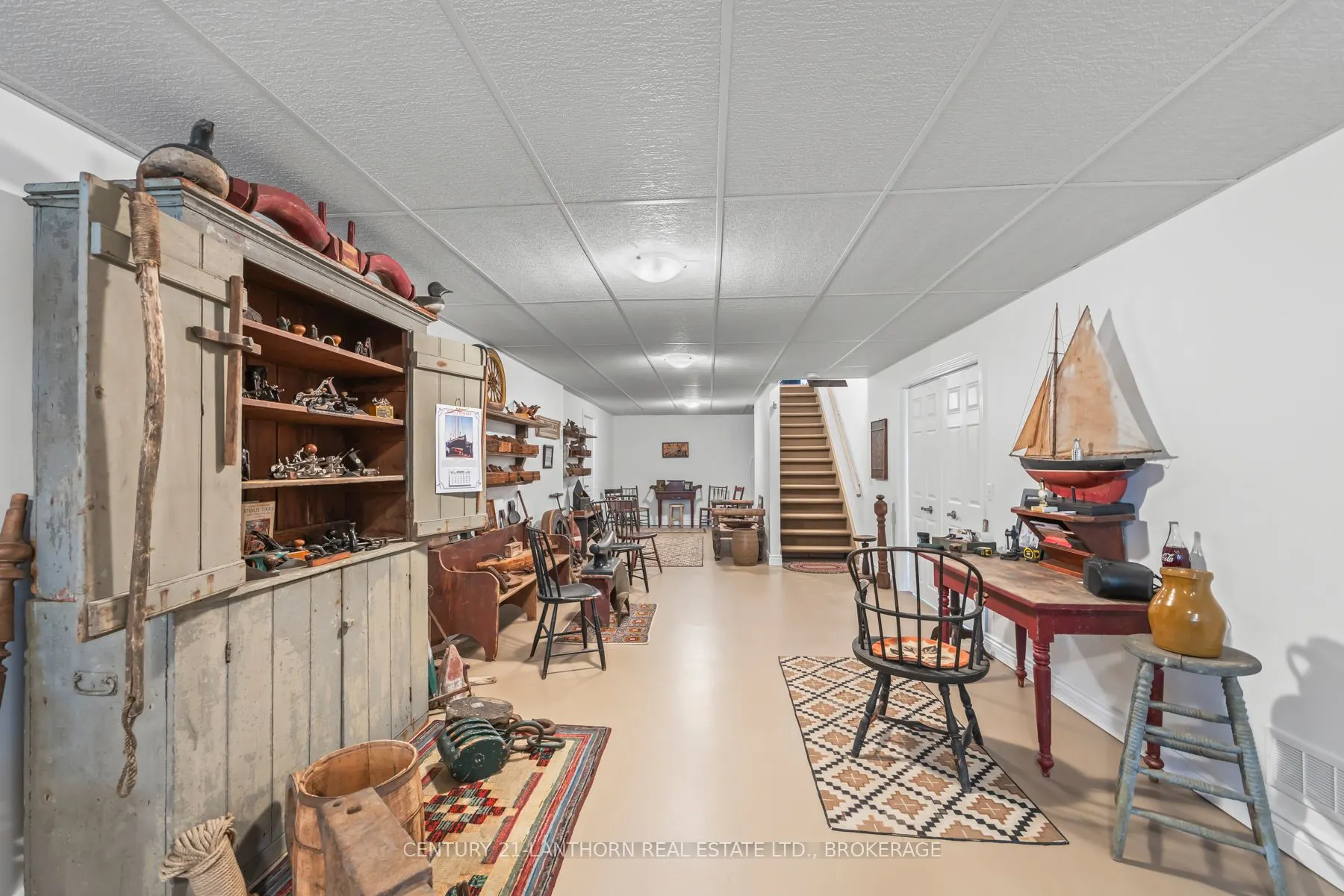 9430 County 2 Road W