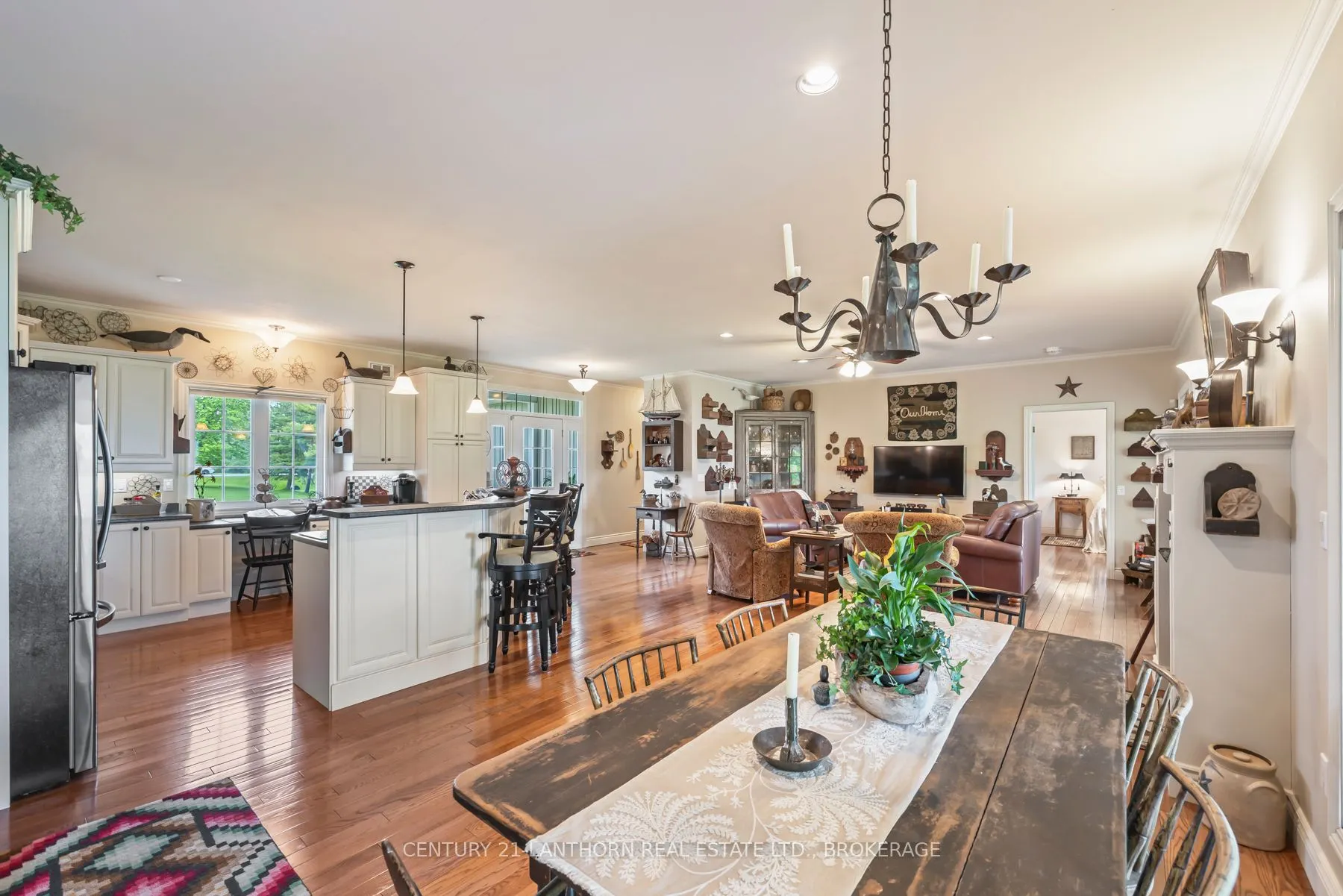 9430 County 2 Road W