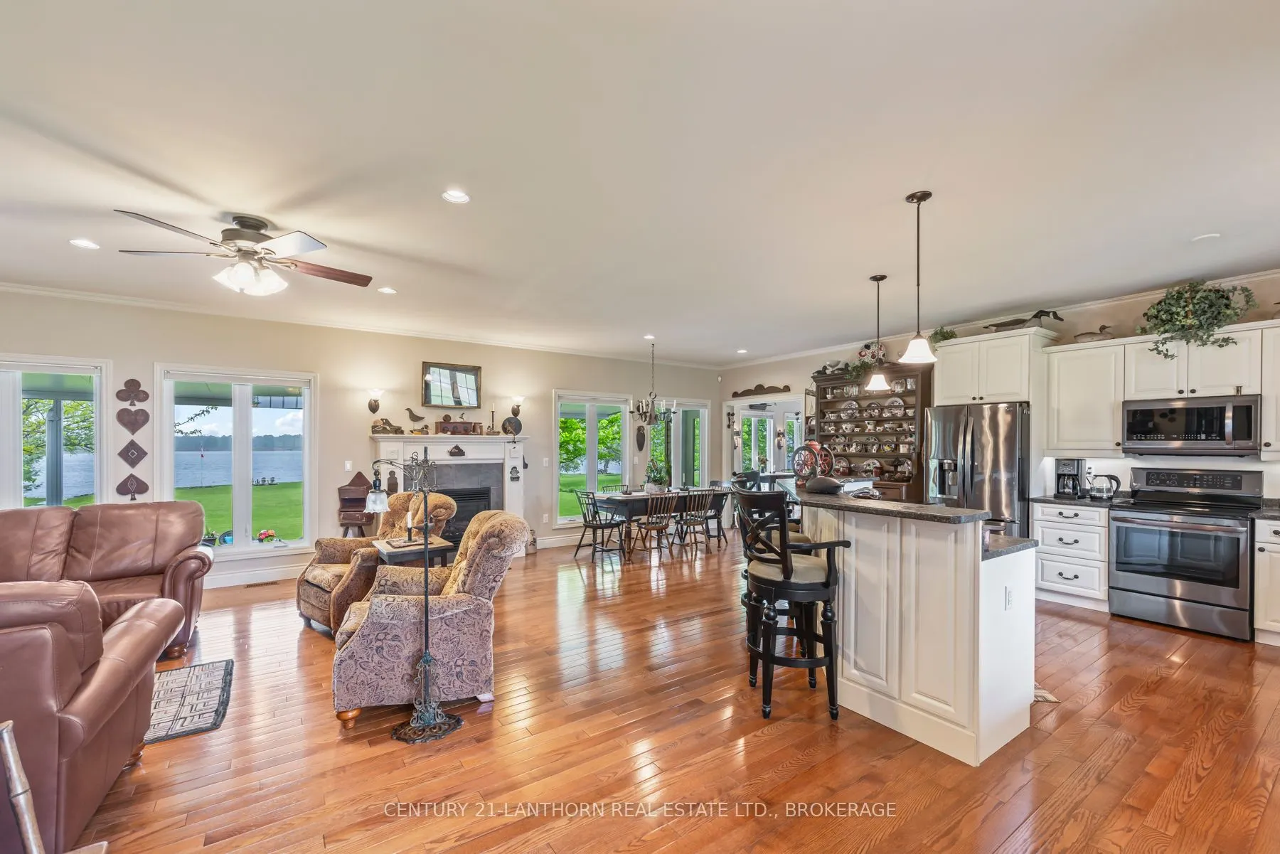 9430 County 2 Road W