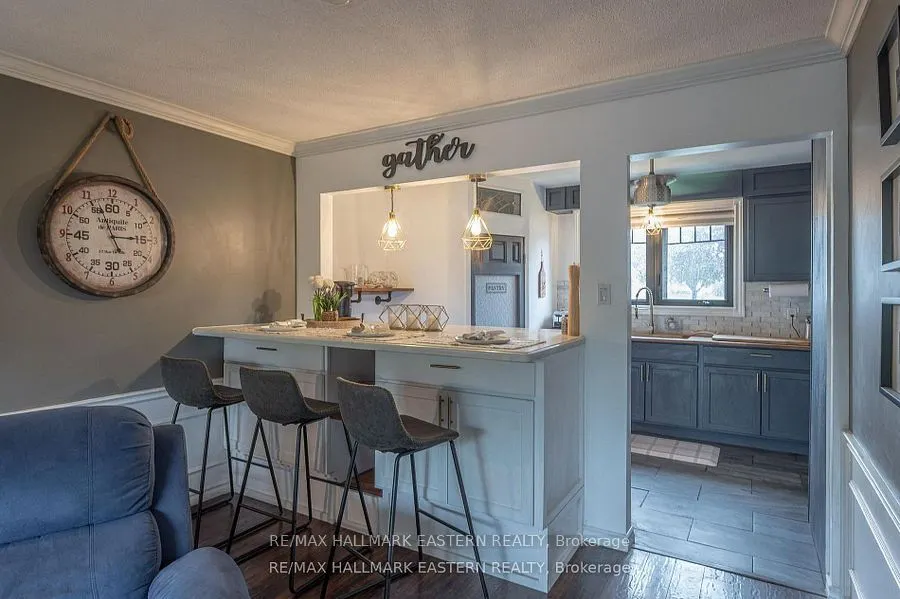 97 Peacock Boulevard