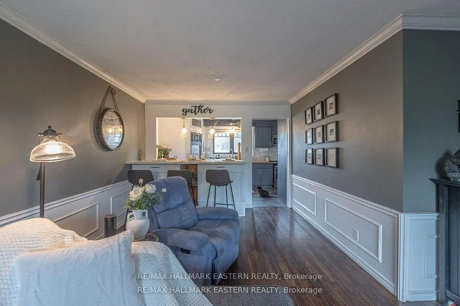 97 Peacock Boulevard