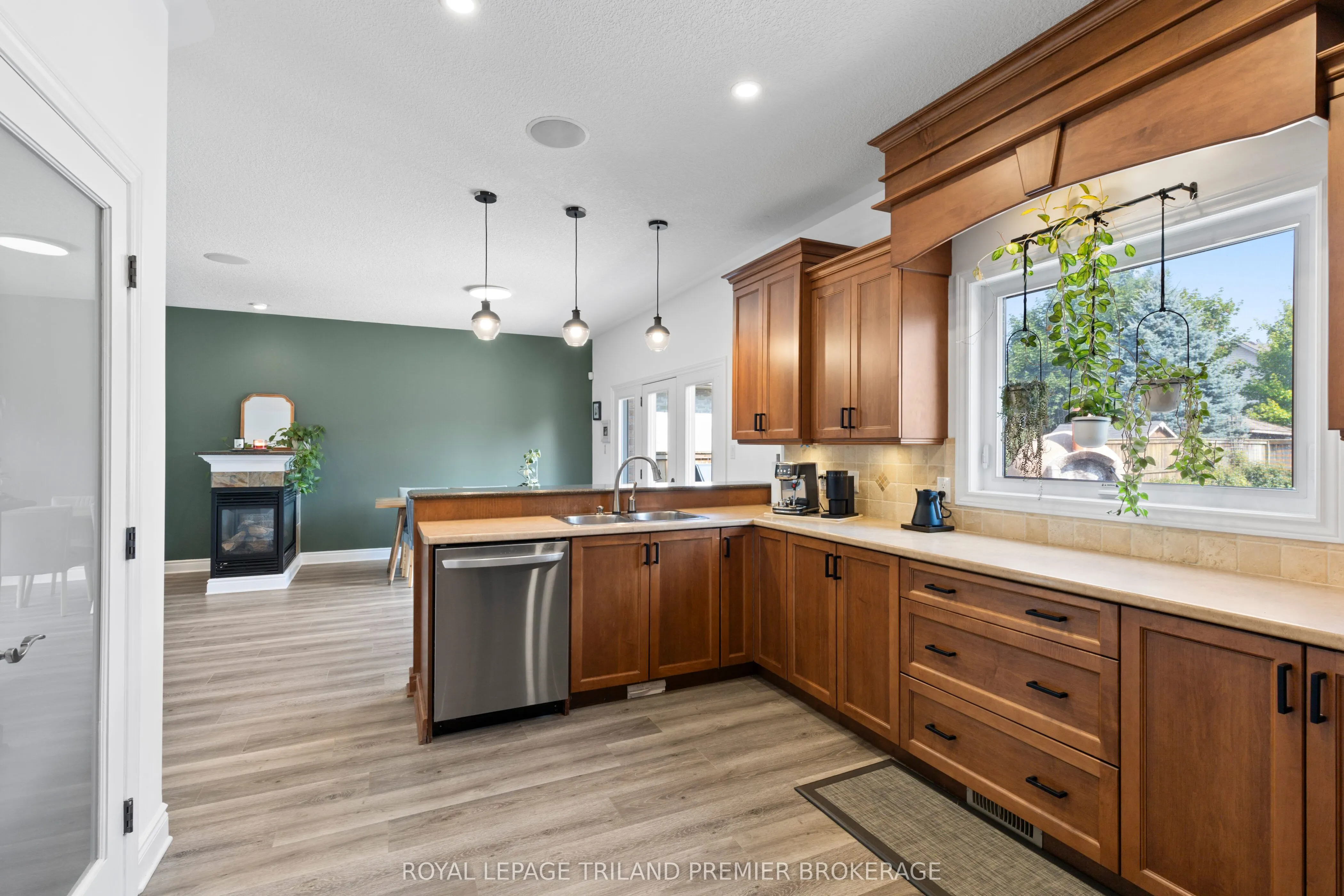 13 Kantor Court