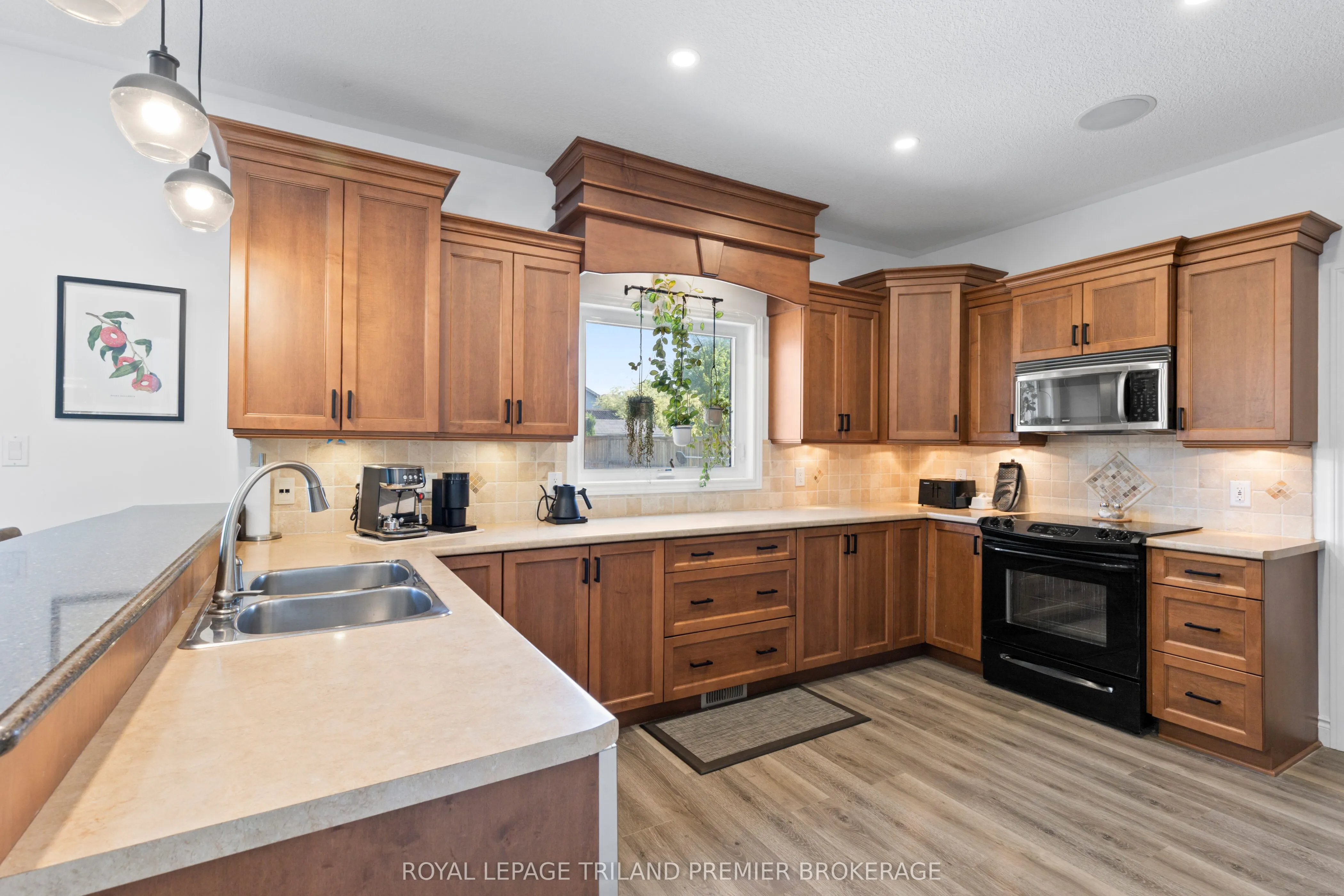 13 Kantor Court