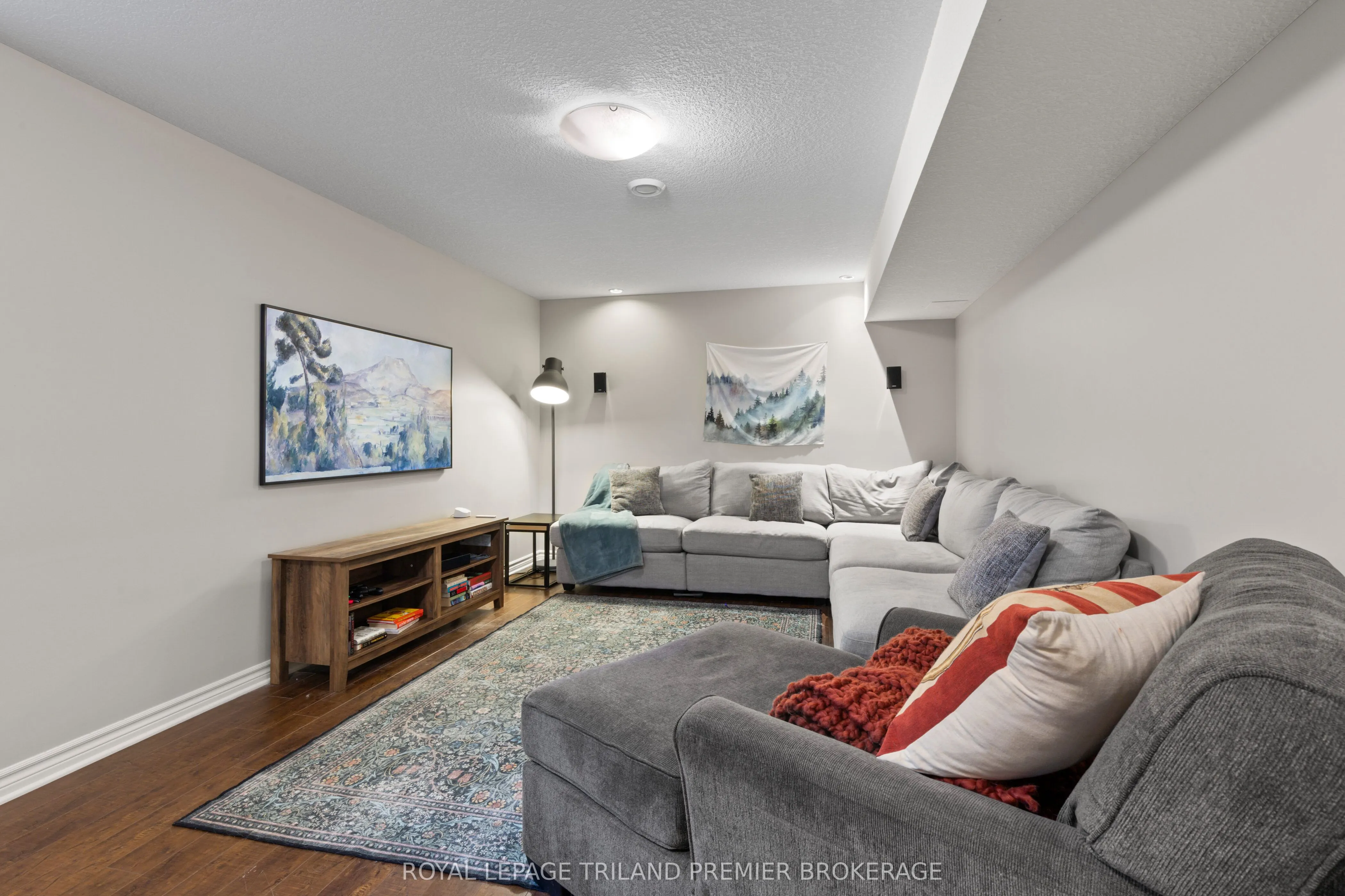 13 Kantor Court