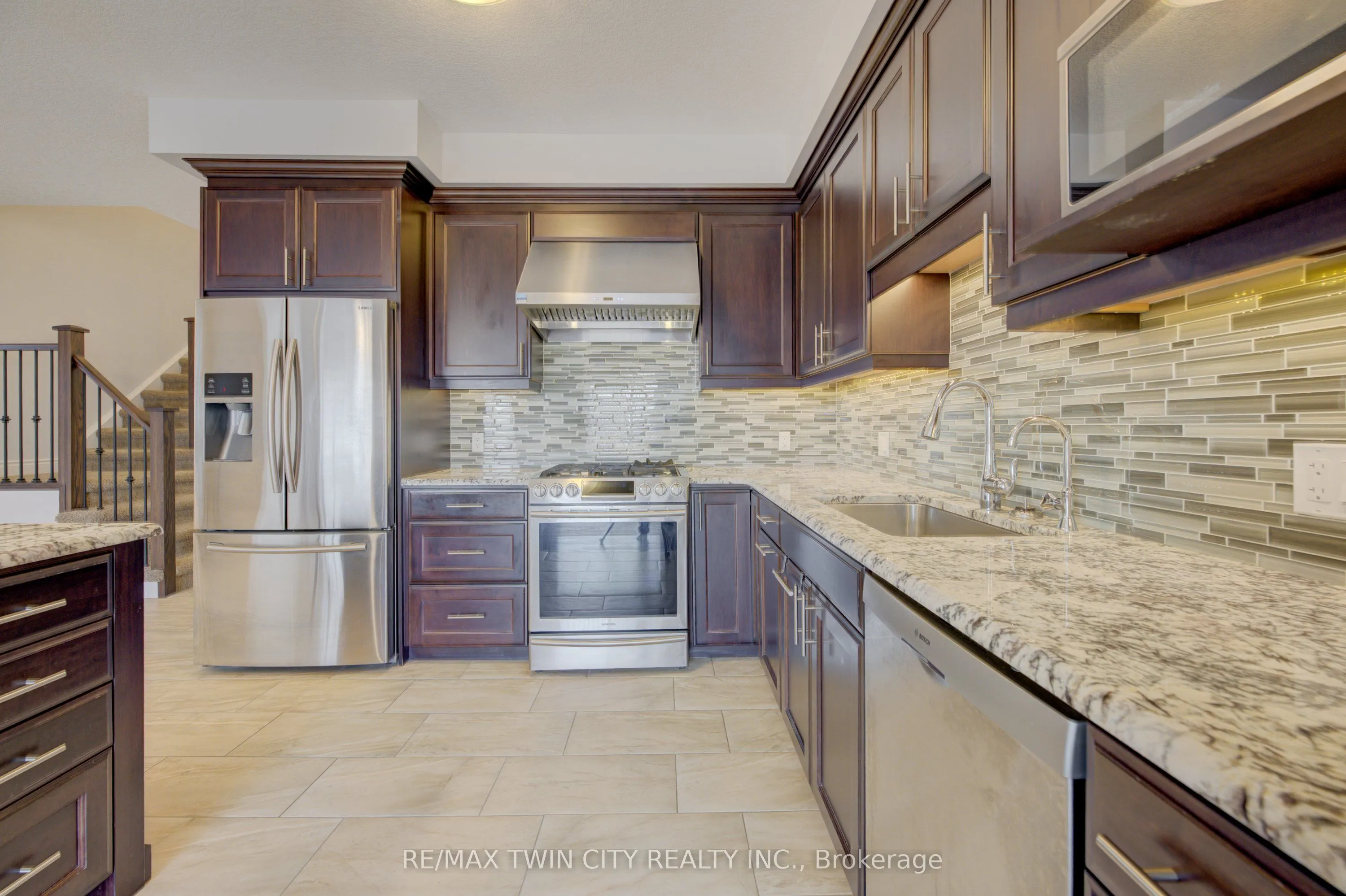 618 MONTPELLIER Drive, #A