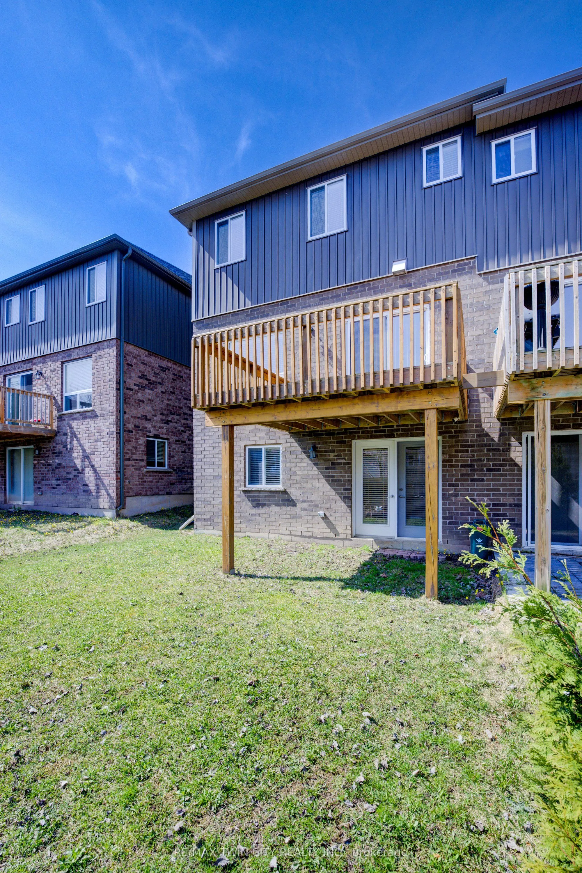 618 MONTPELLIER Drive, #A