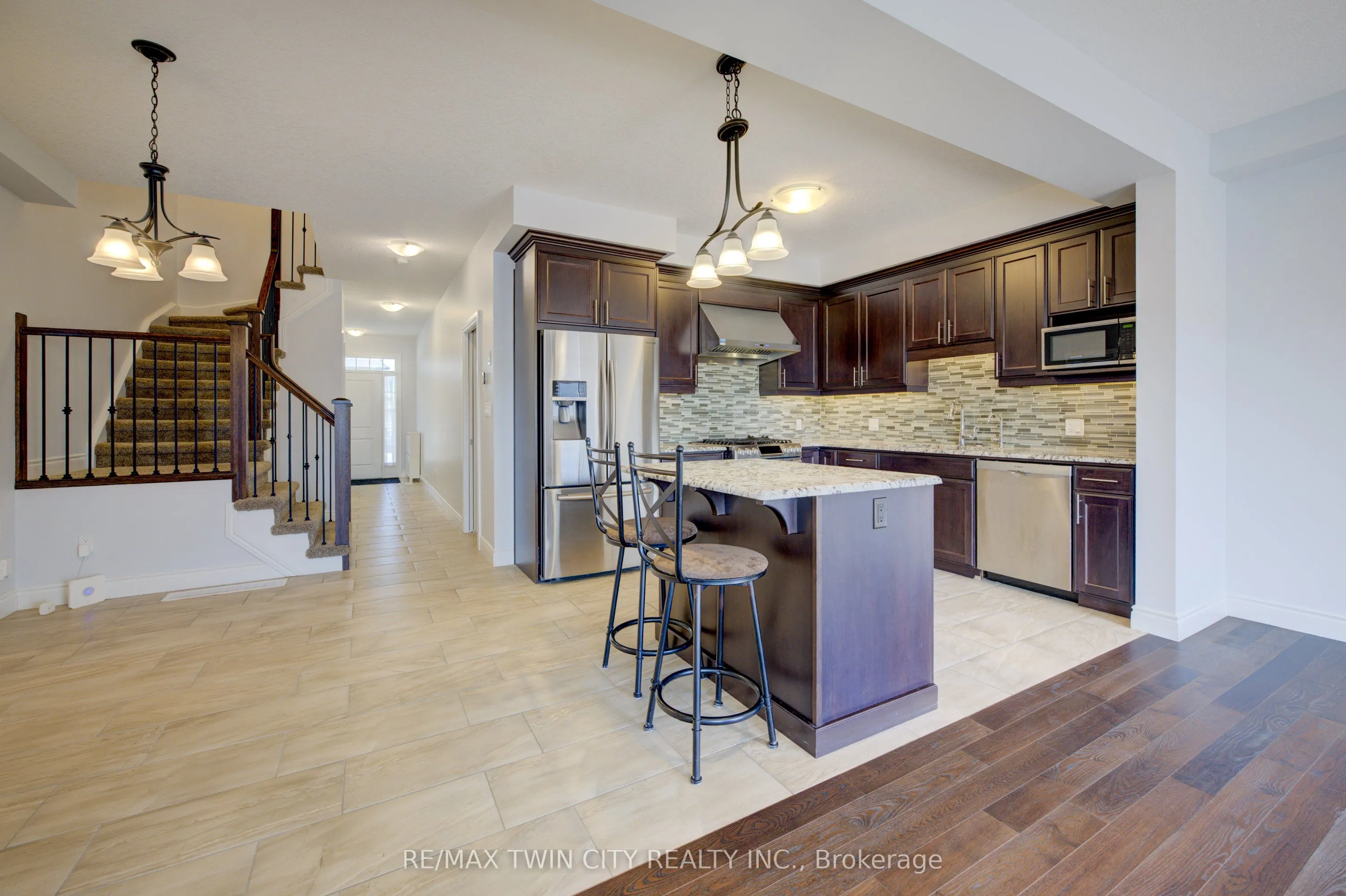 618 MONTPELLIER Drive, #A