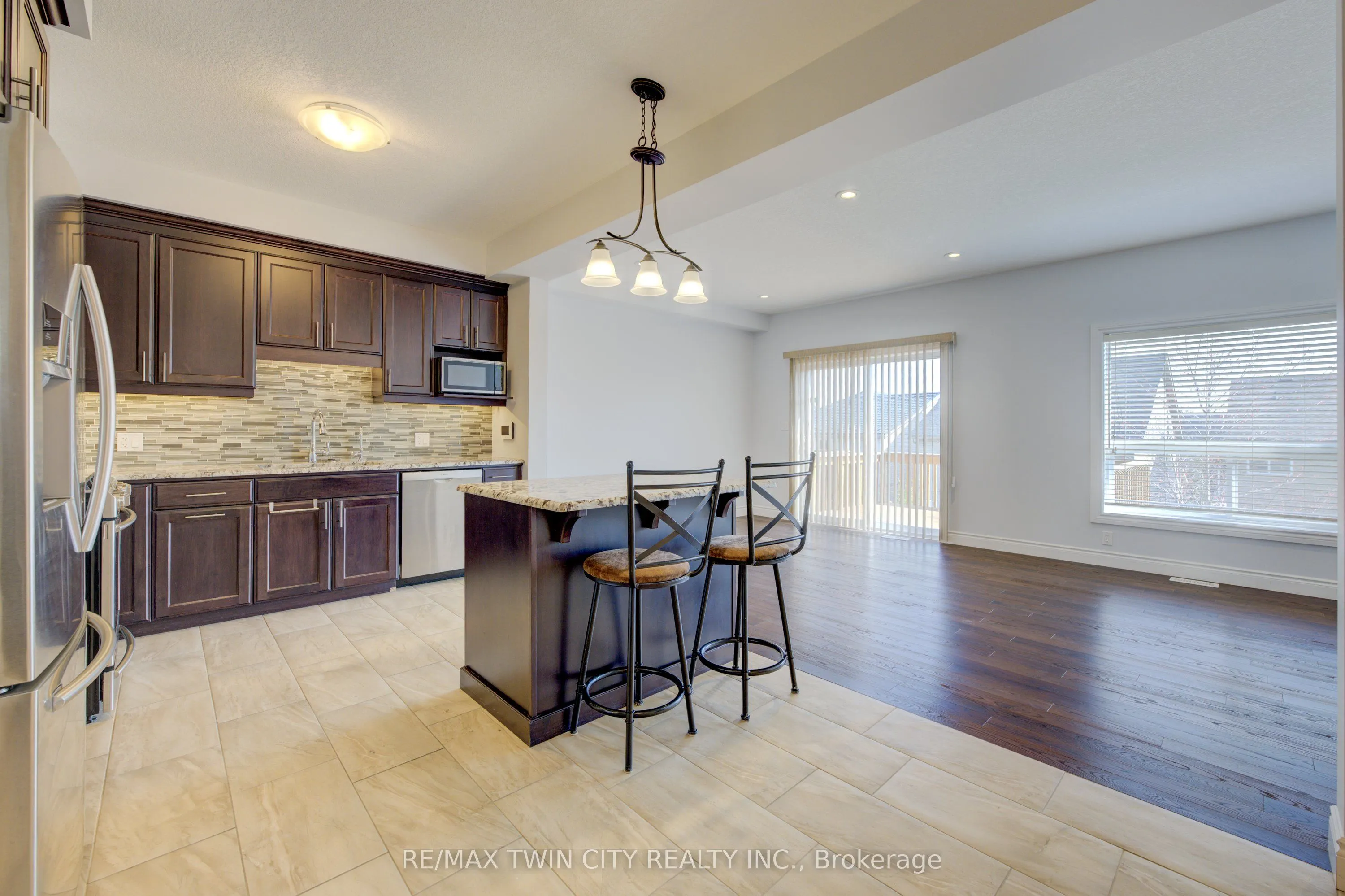 618 MONTPELLIER Drive, #A
