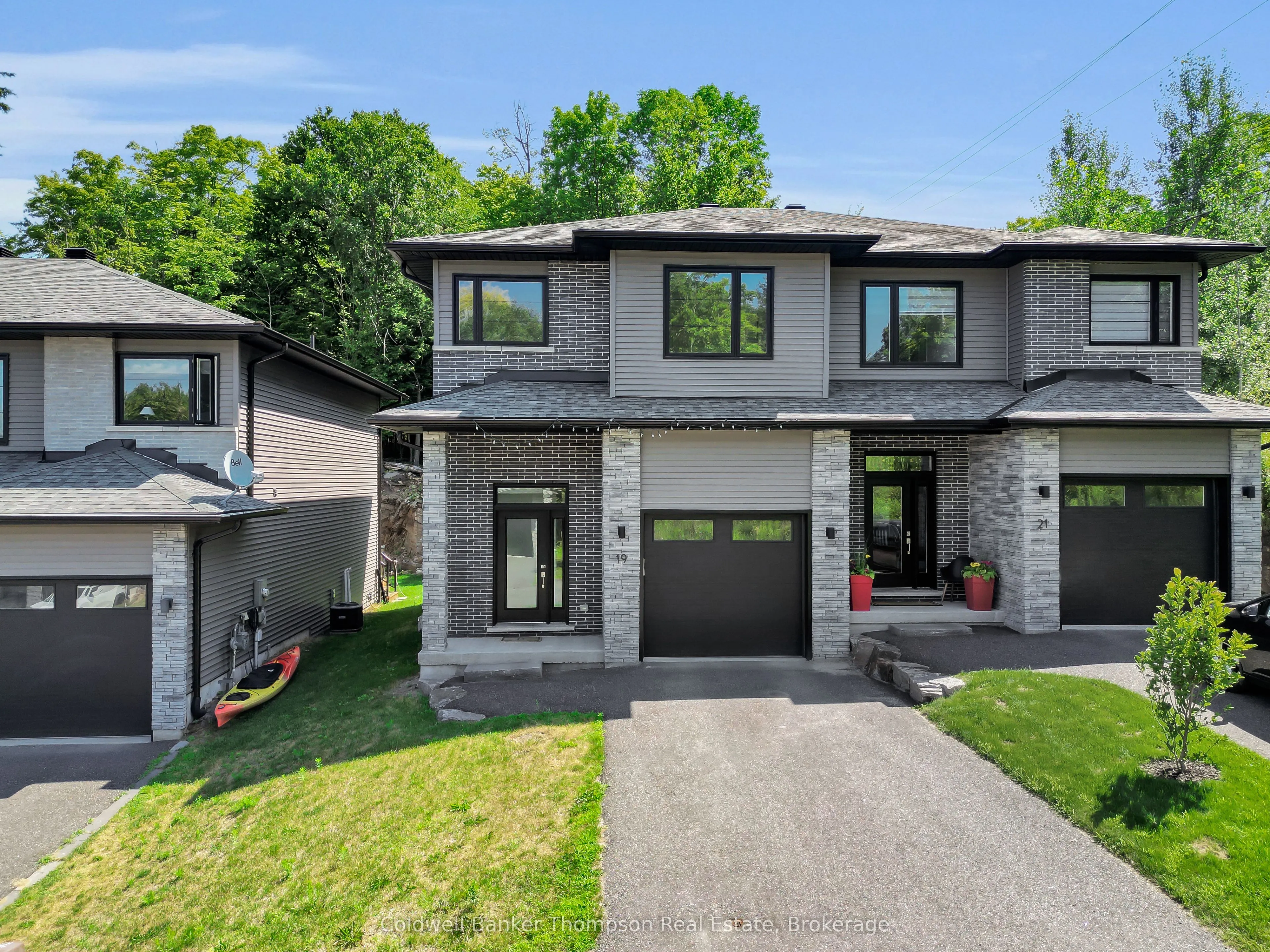 19 Cascade Lane