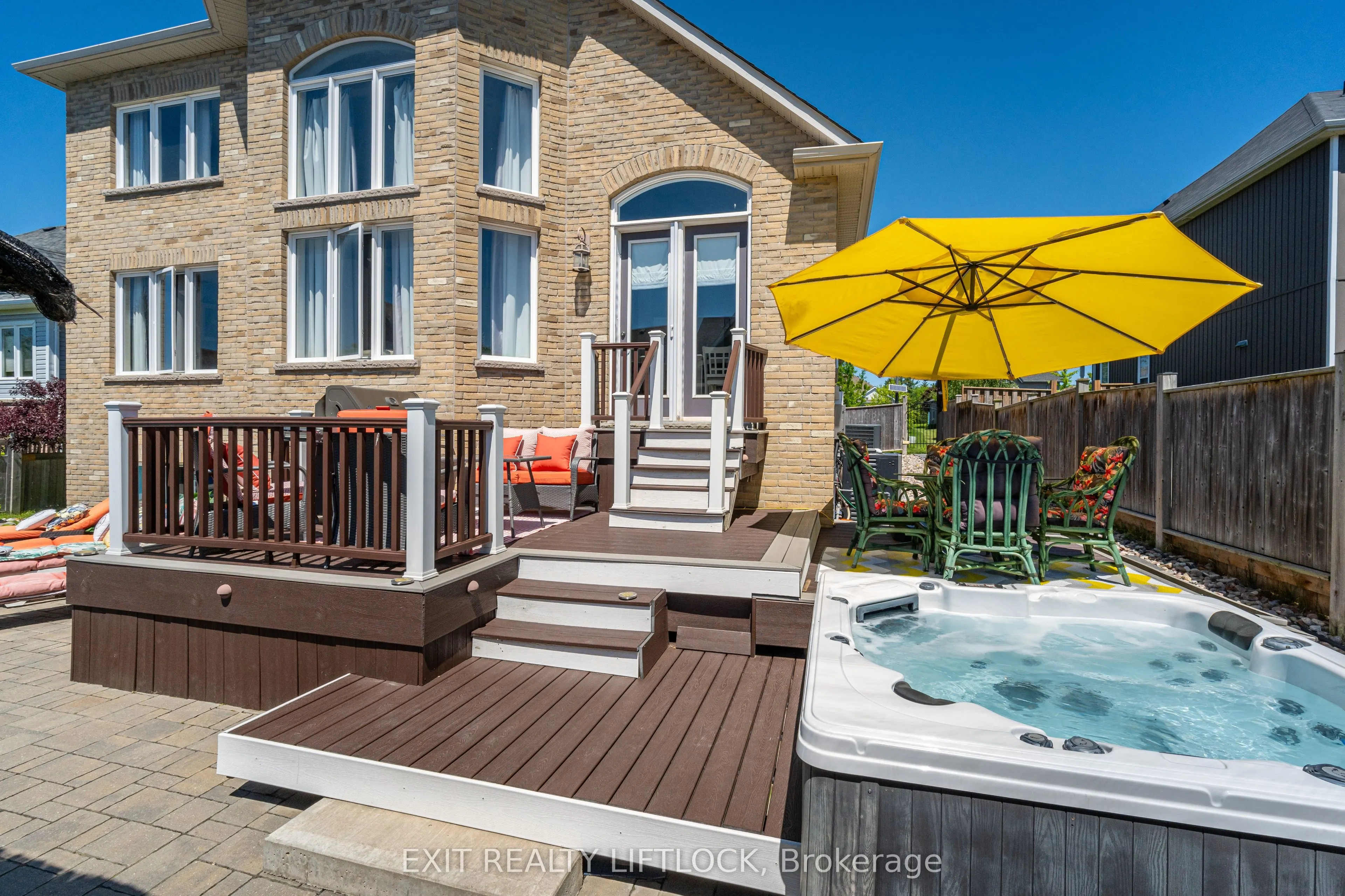 399 Lakeshore Road
