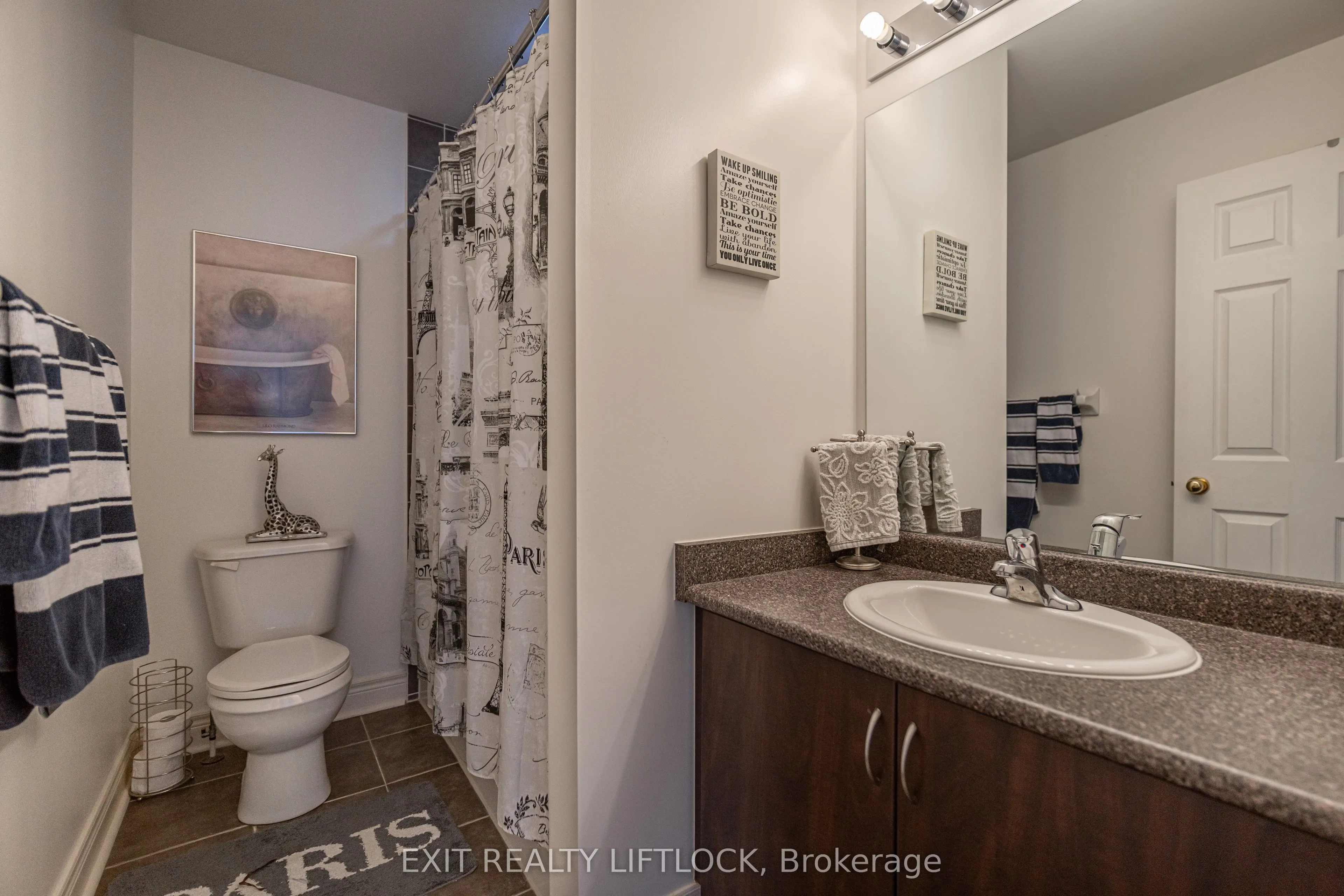 399 Lakeshore Road